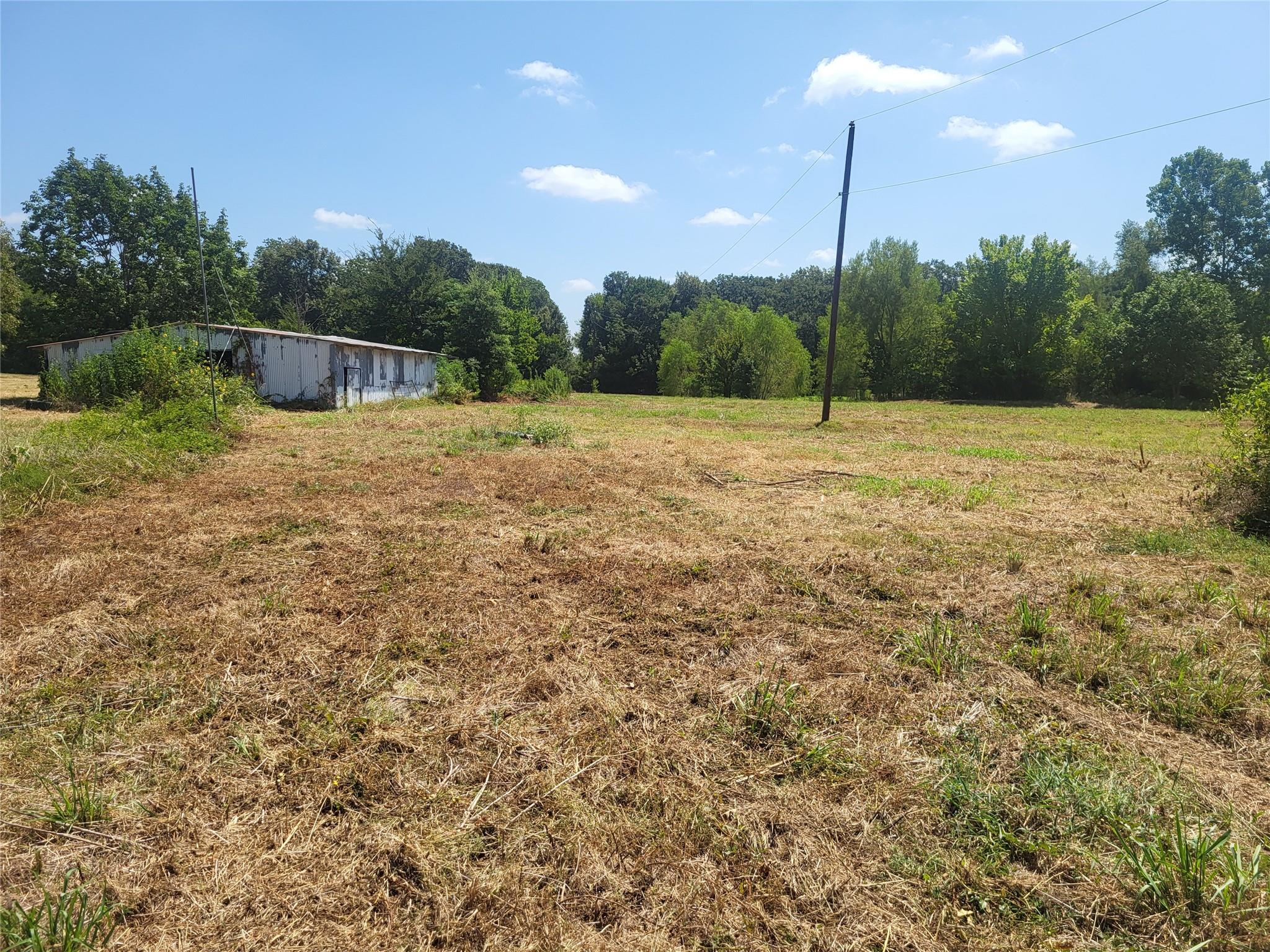 main property photo 6