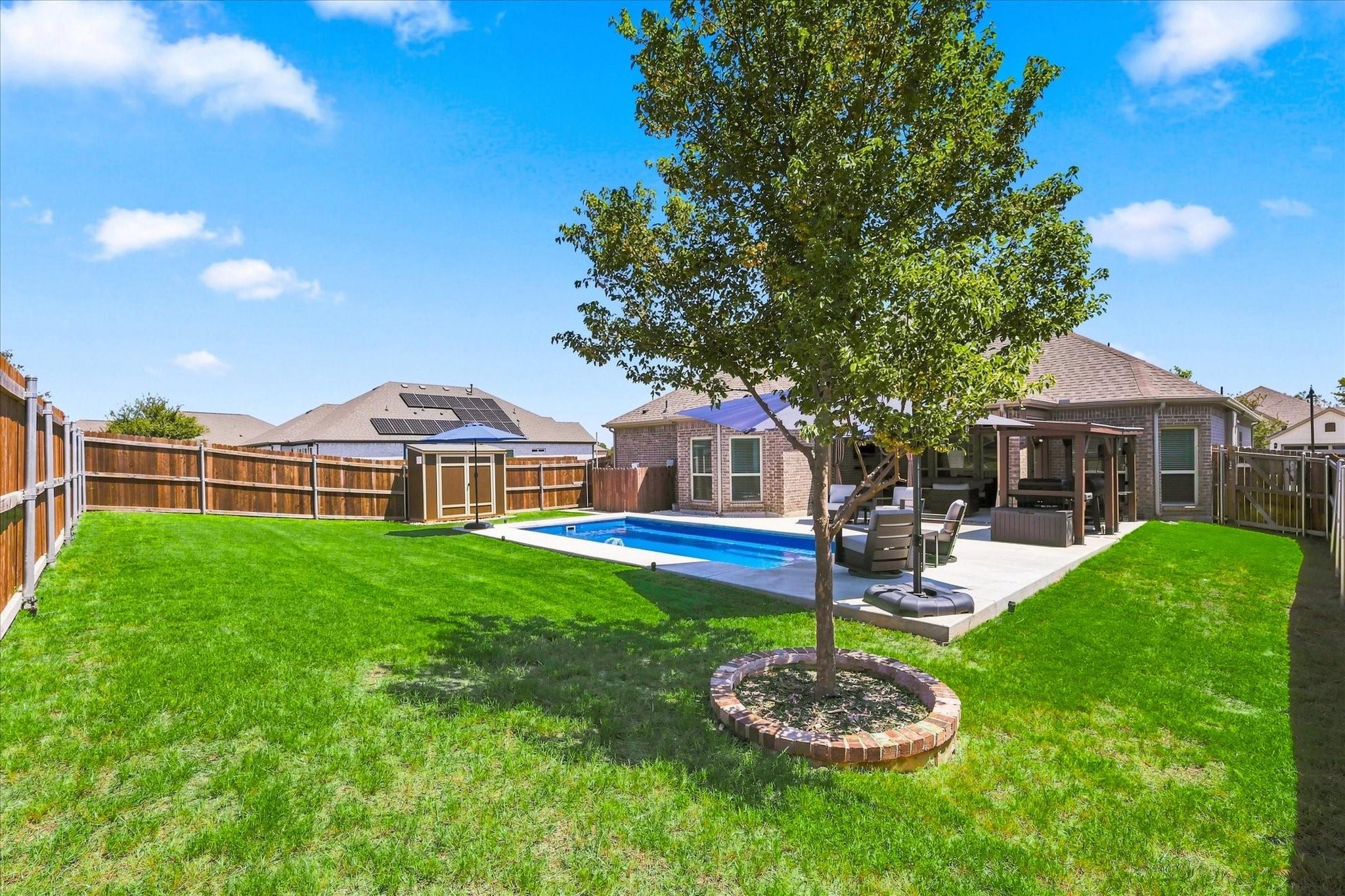 main property photo 31