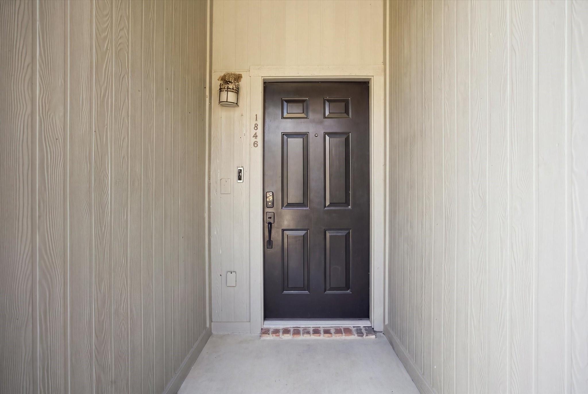 main property photo 11