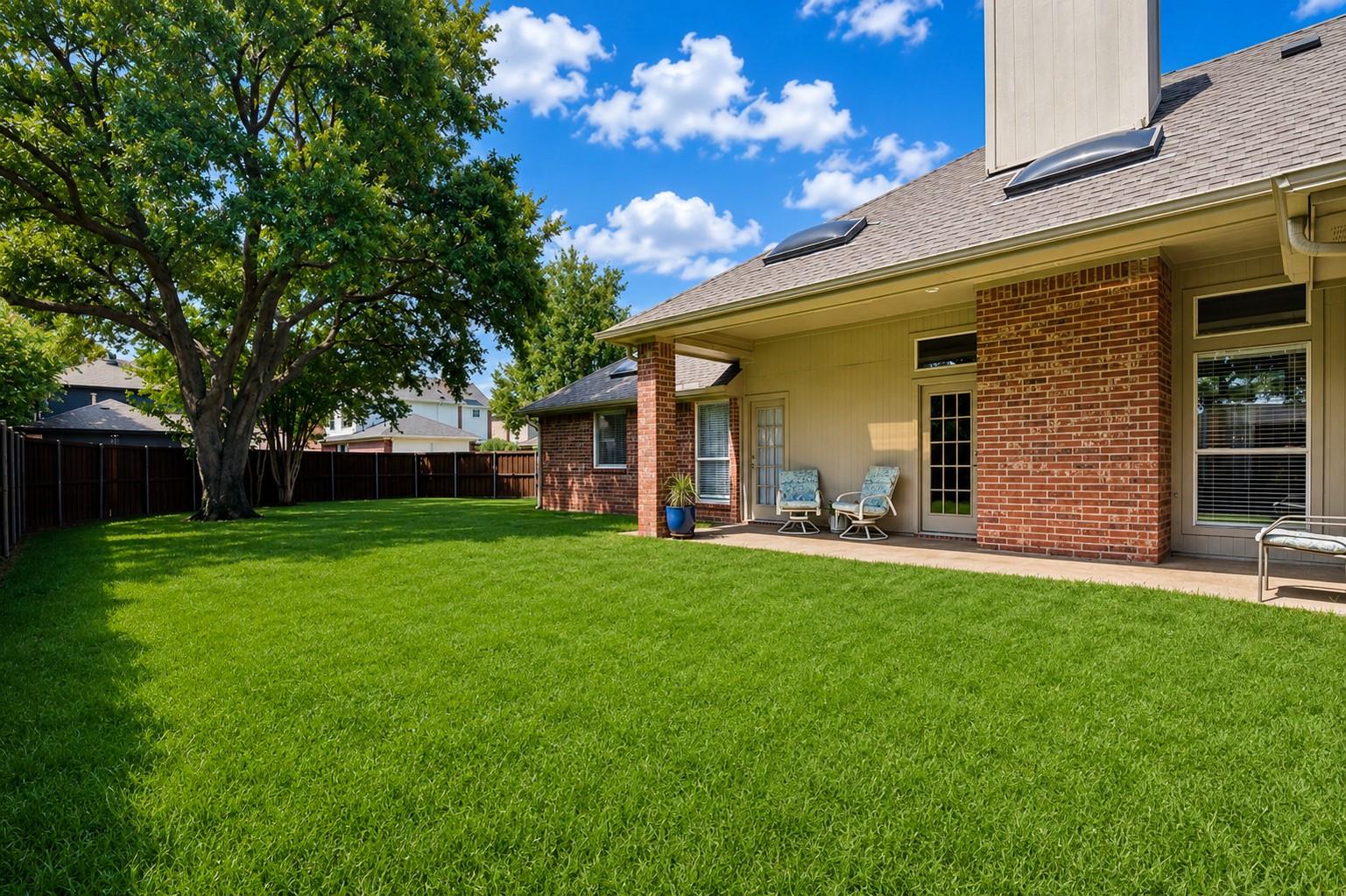 main property photo 23