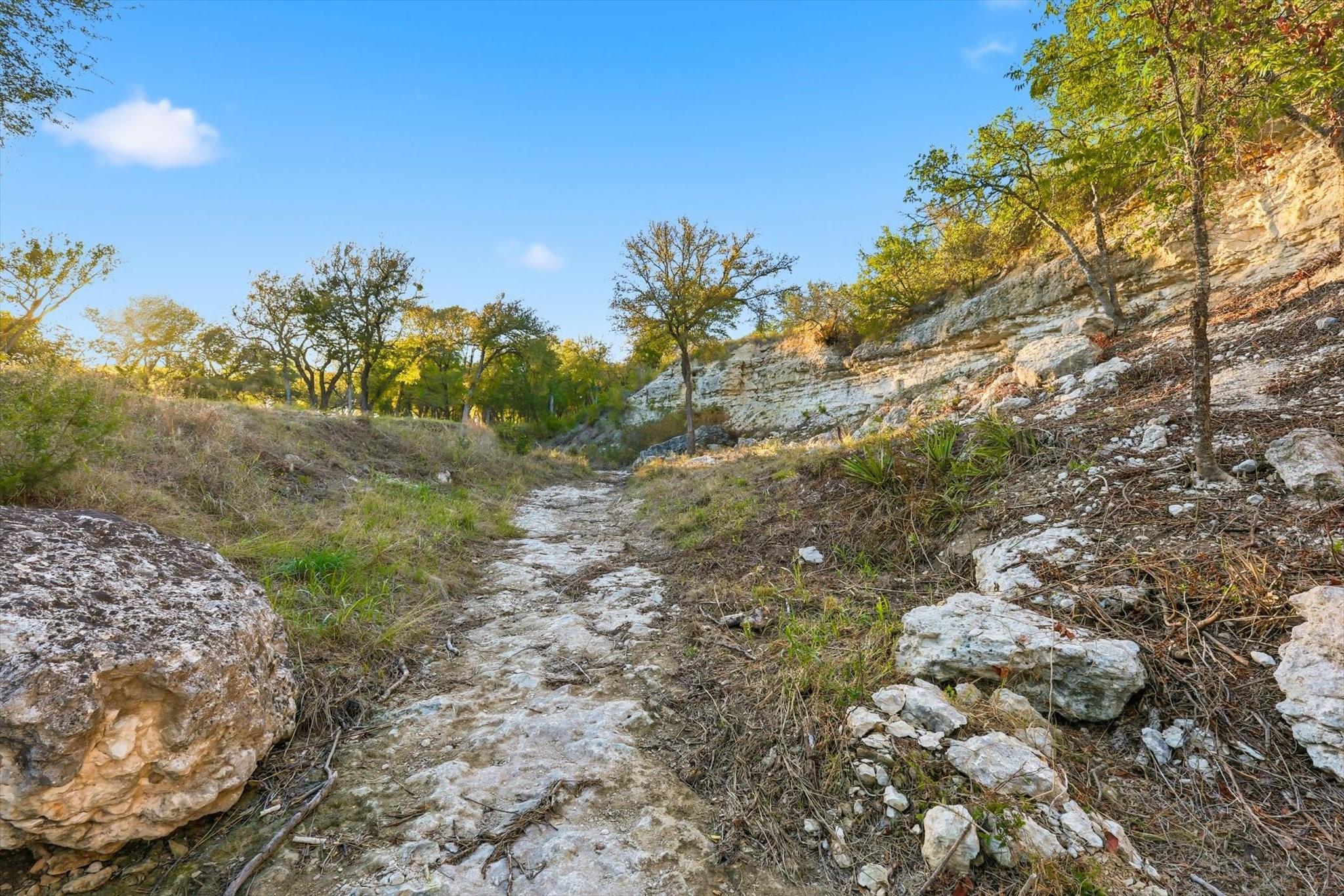 main property photo 22