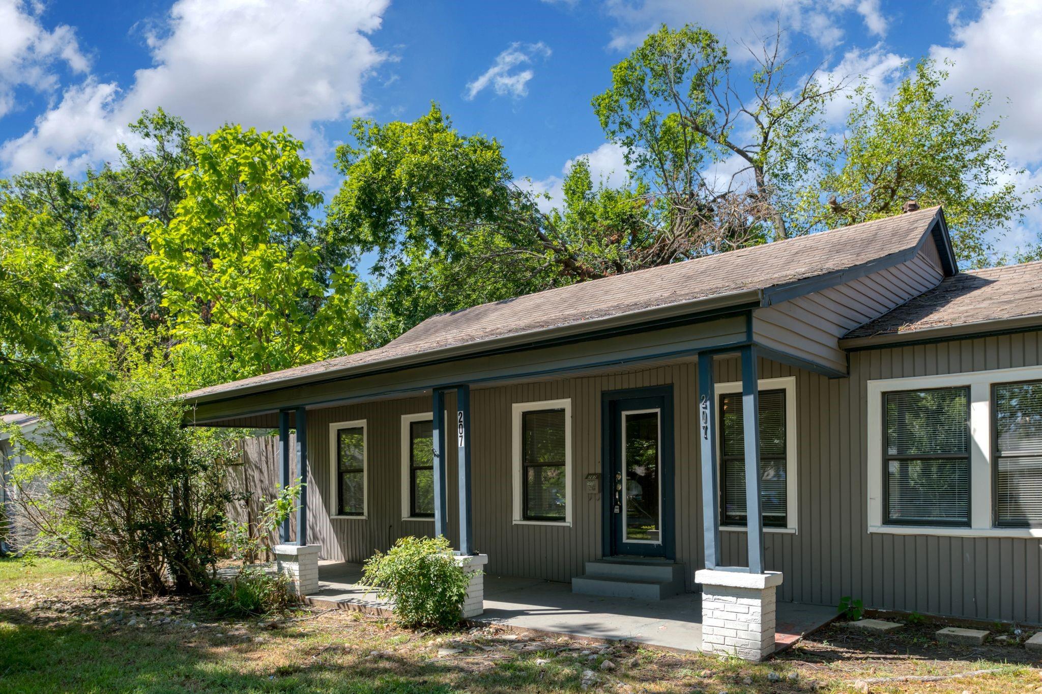 main property photo 1