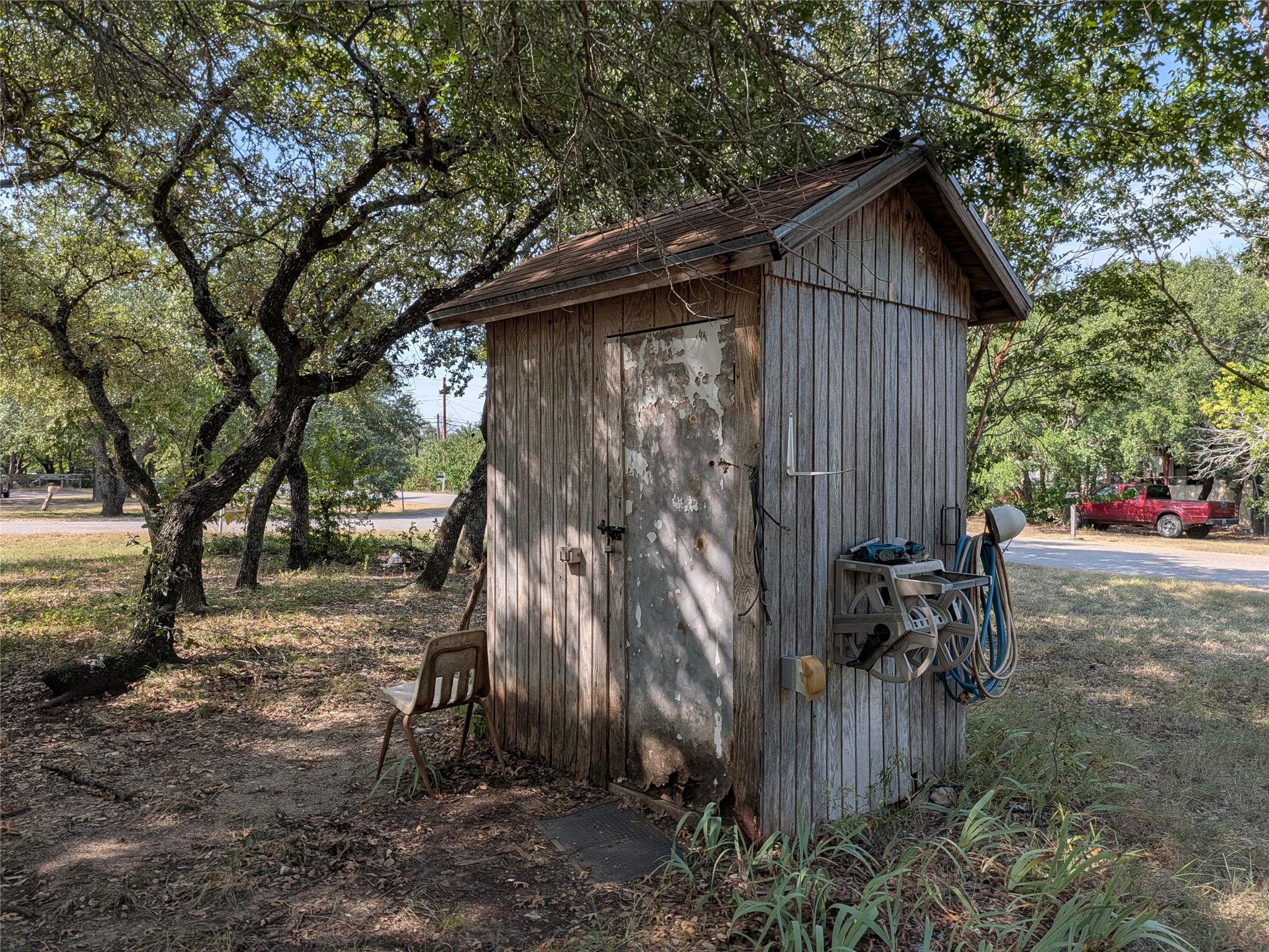 main property photo 21