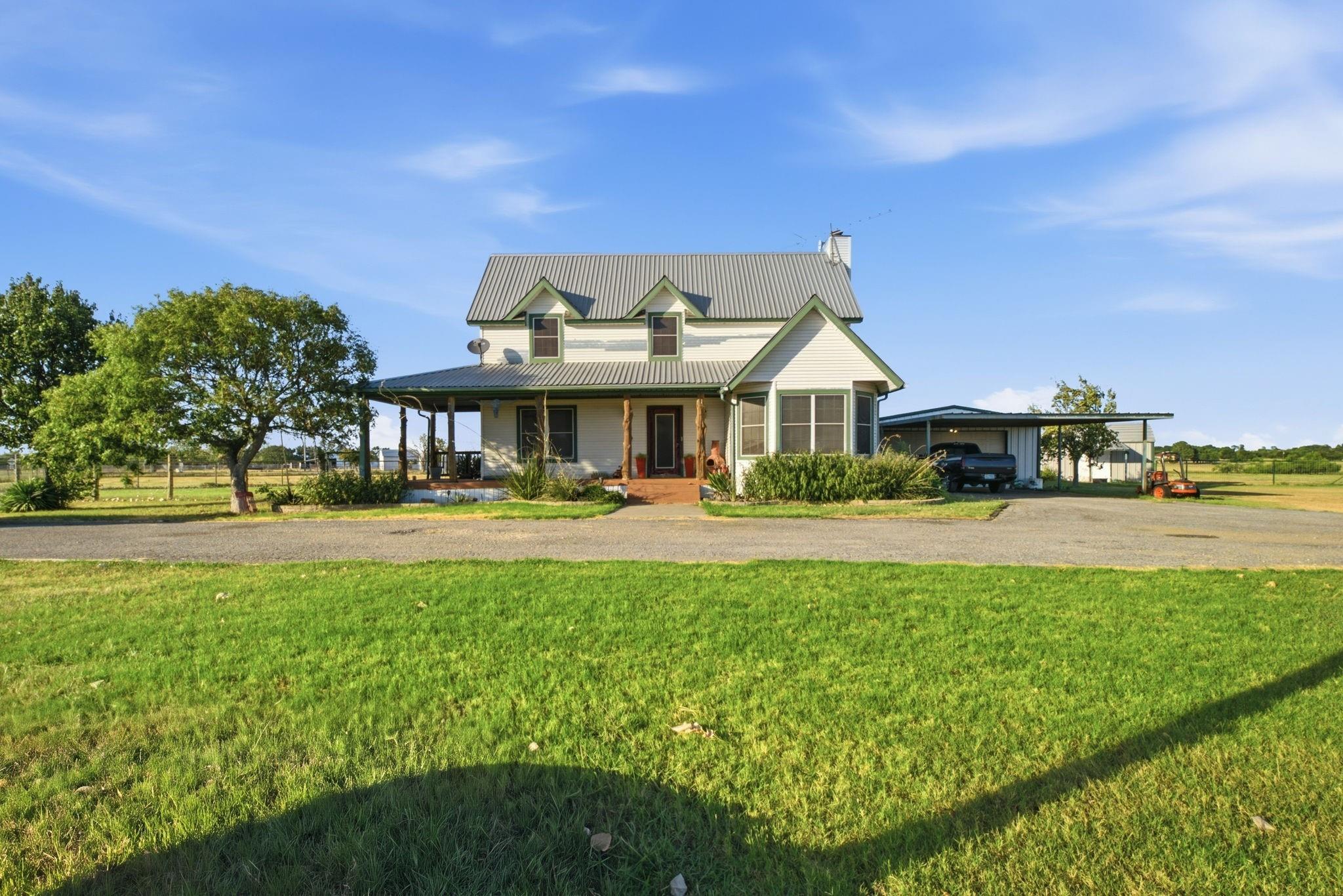 main property photo 2