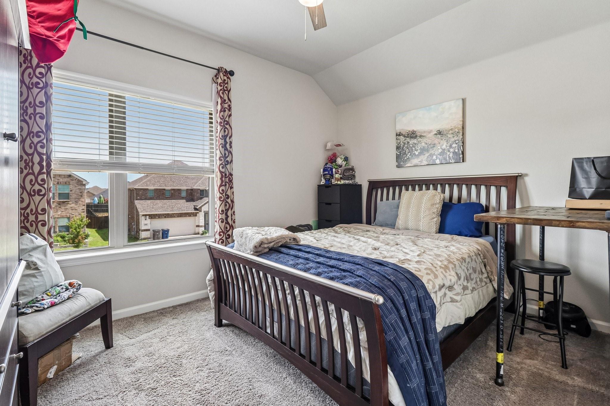 property viewer photo 27