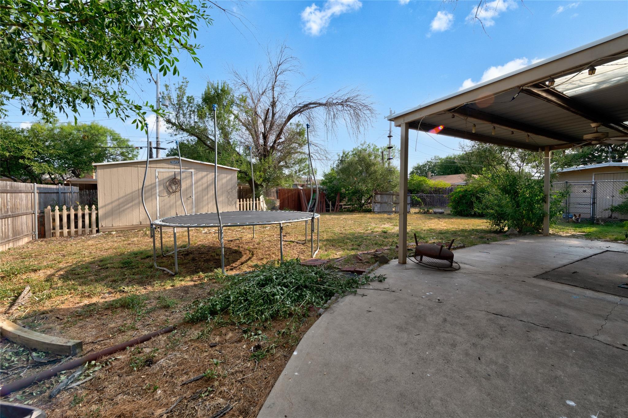 main property photo 26