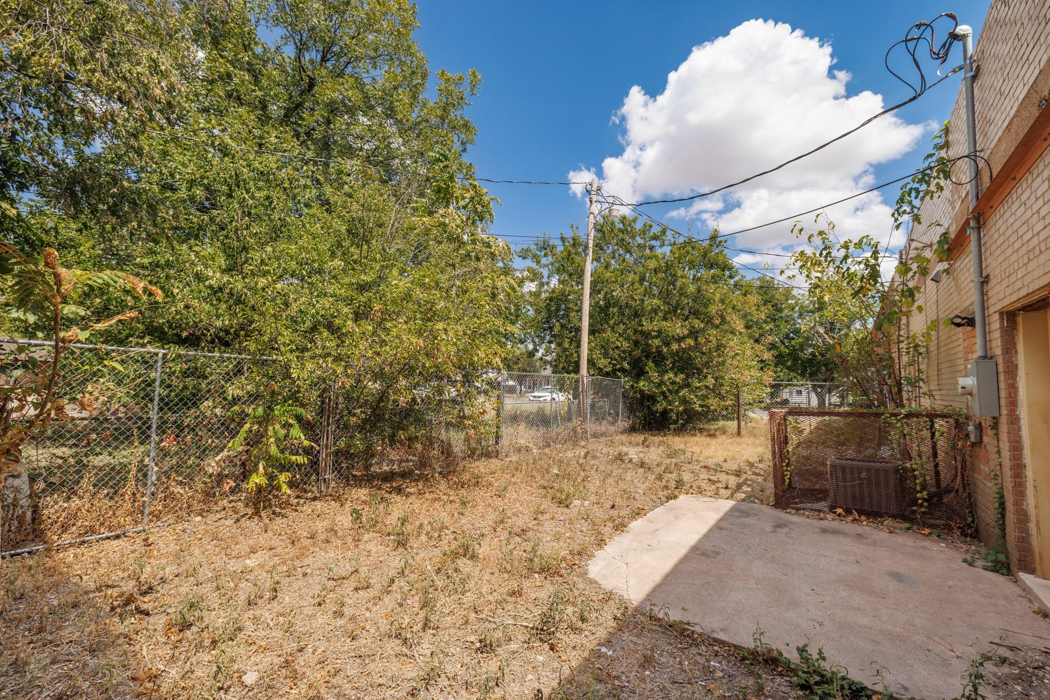 main property photo 20