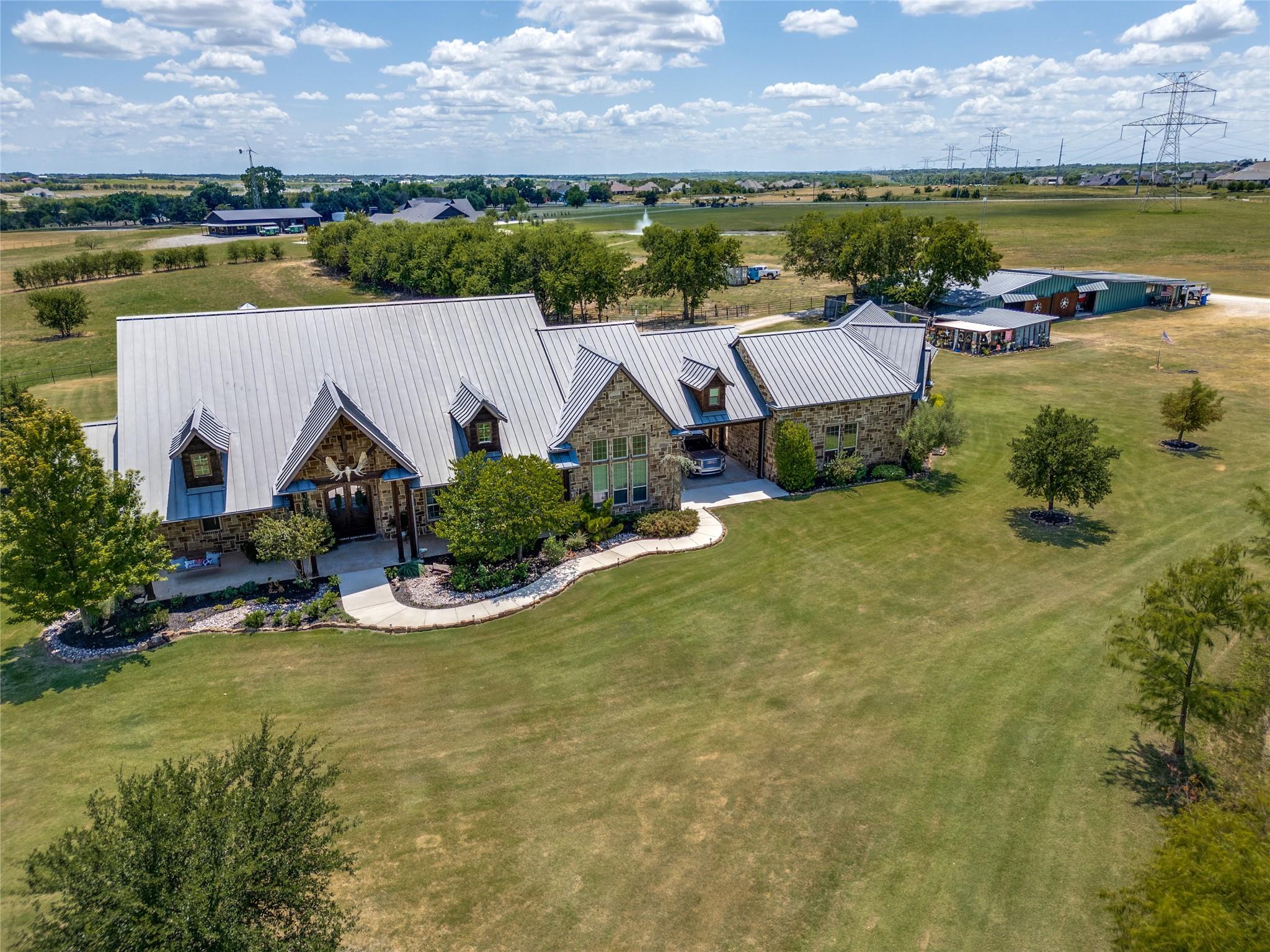 main property photo 37