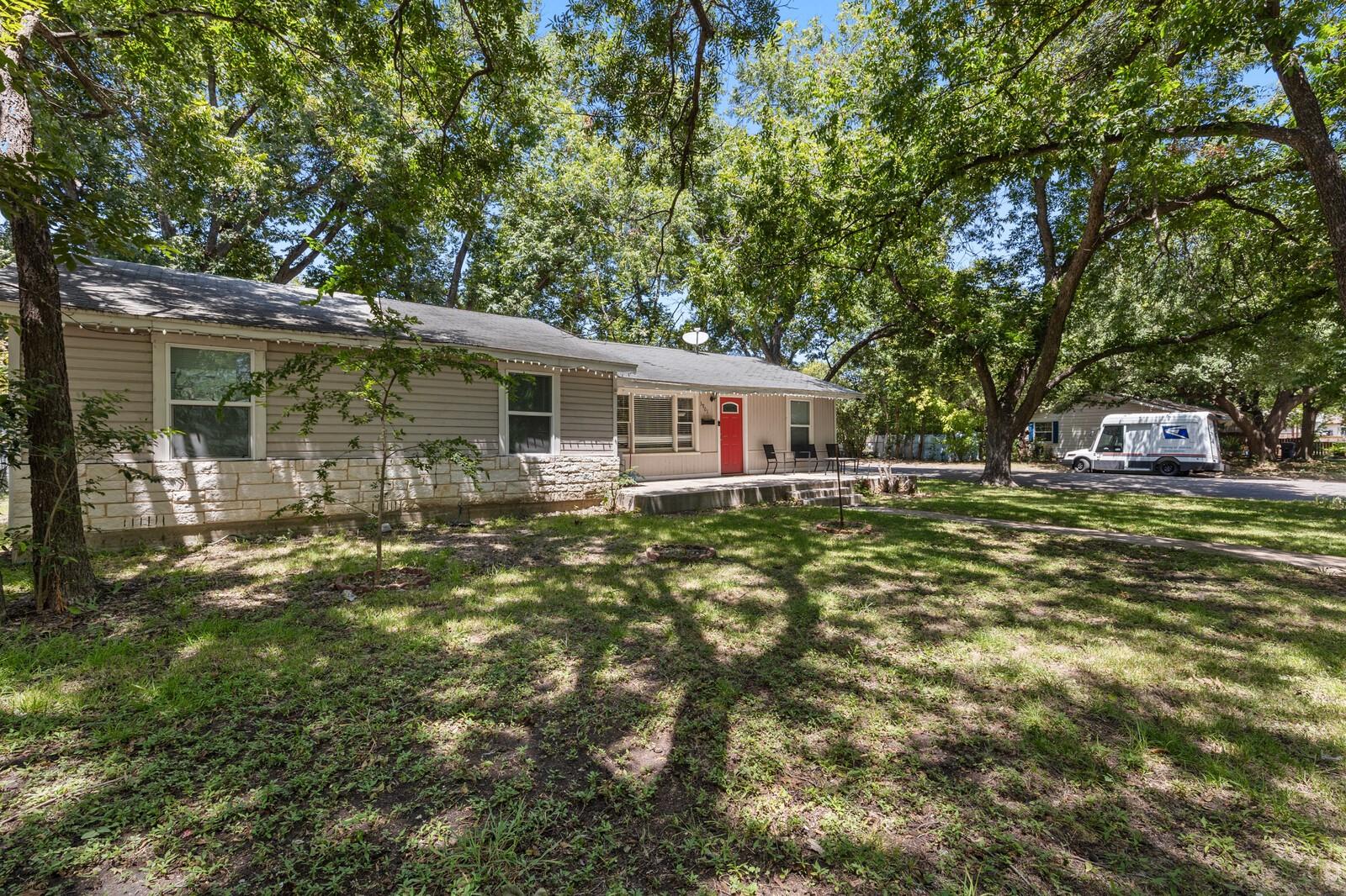 main property photo 1