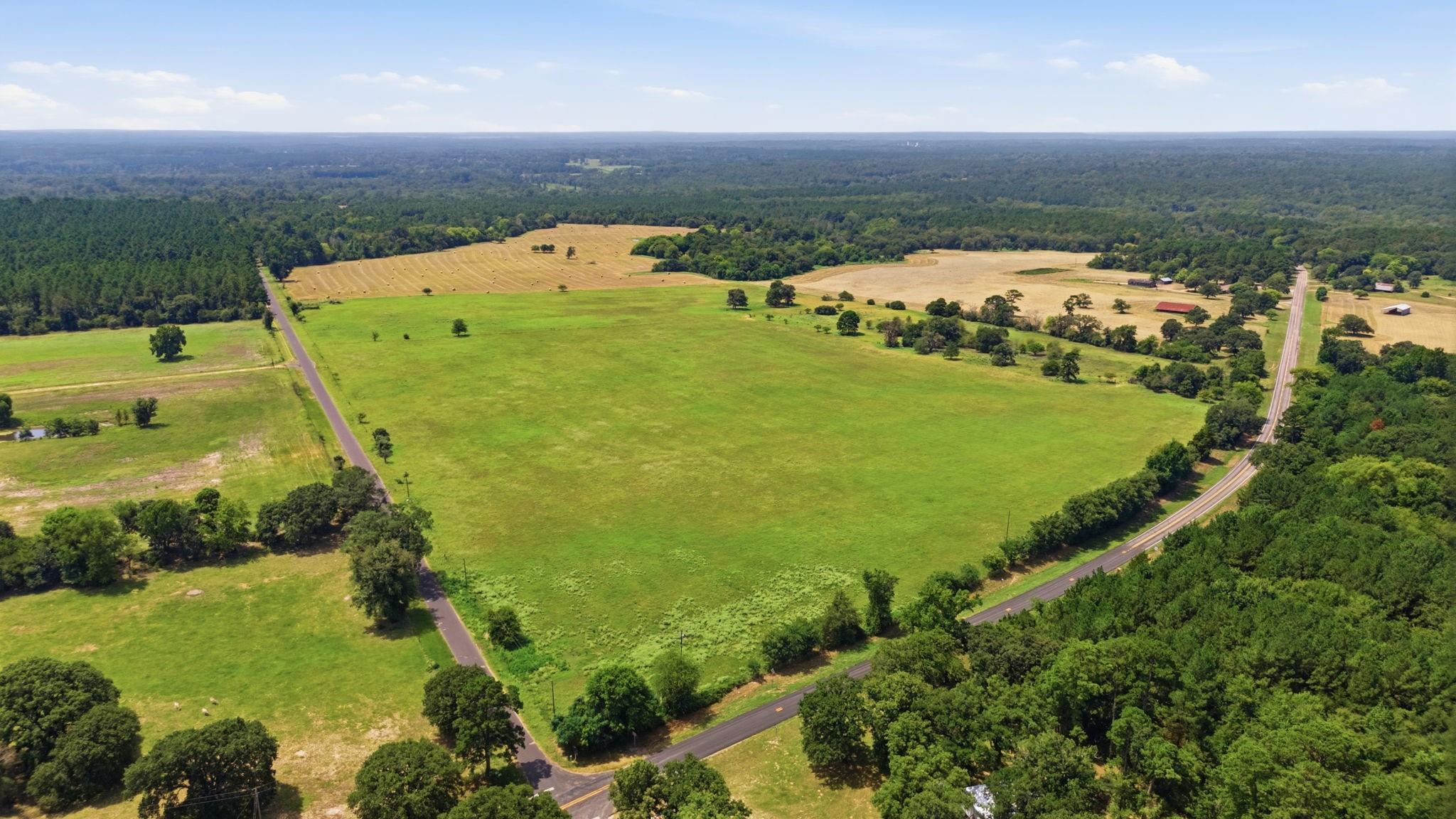 main property photo 0