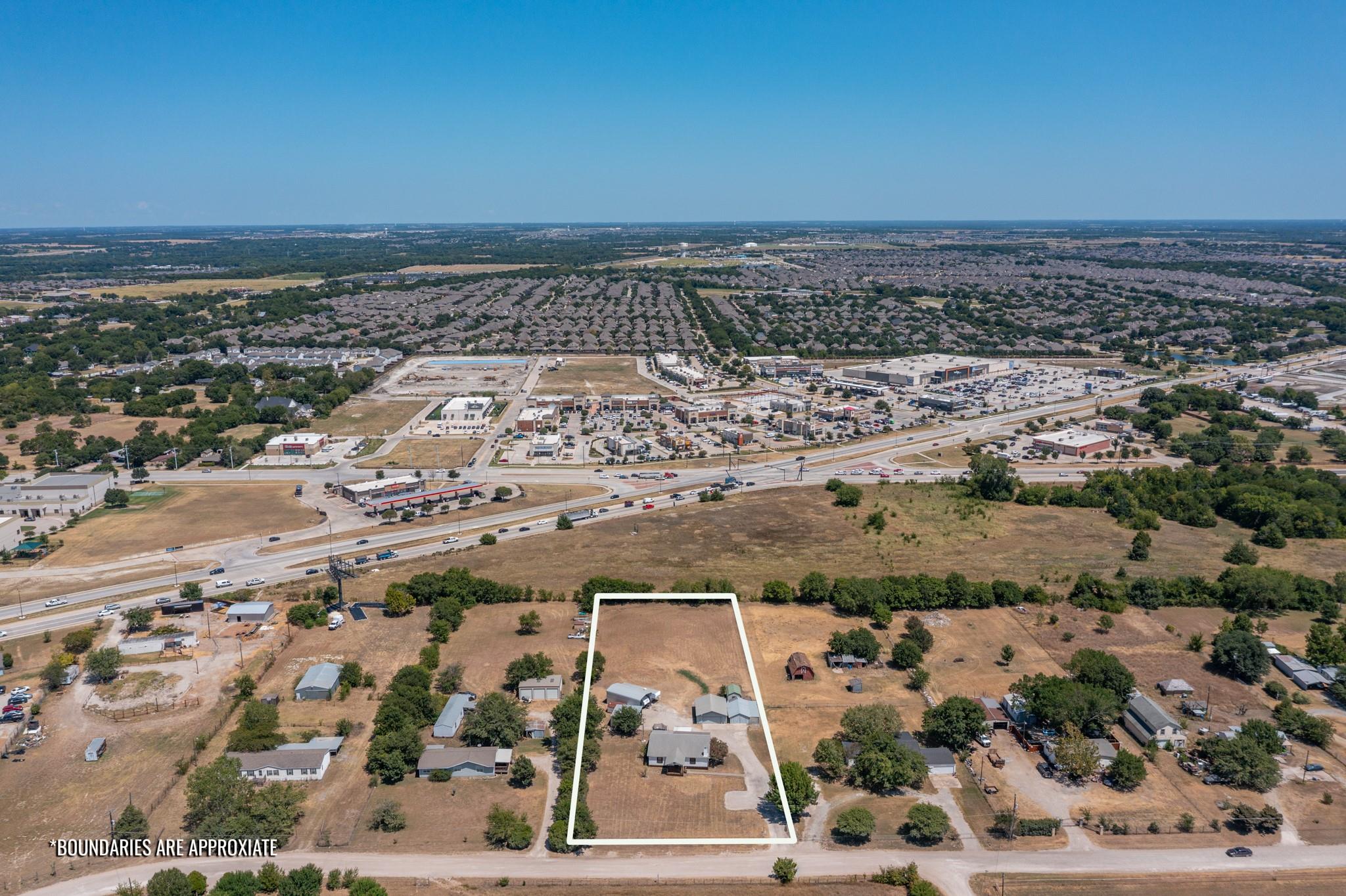 main property photo 7