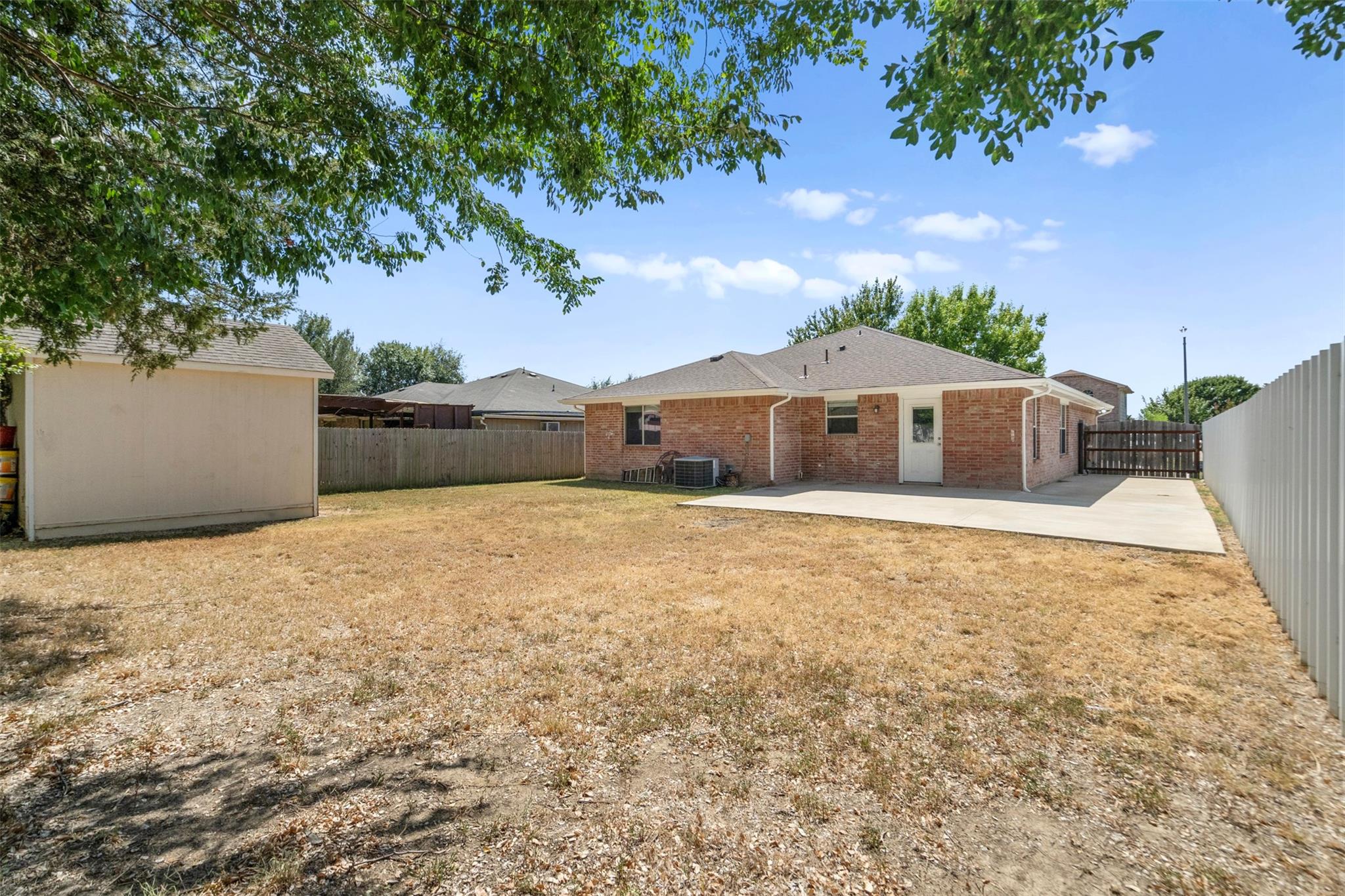 main property photo 21