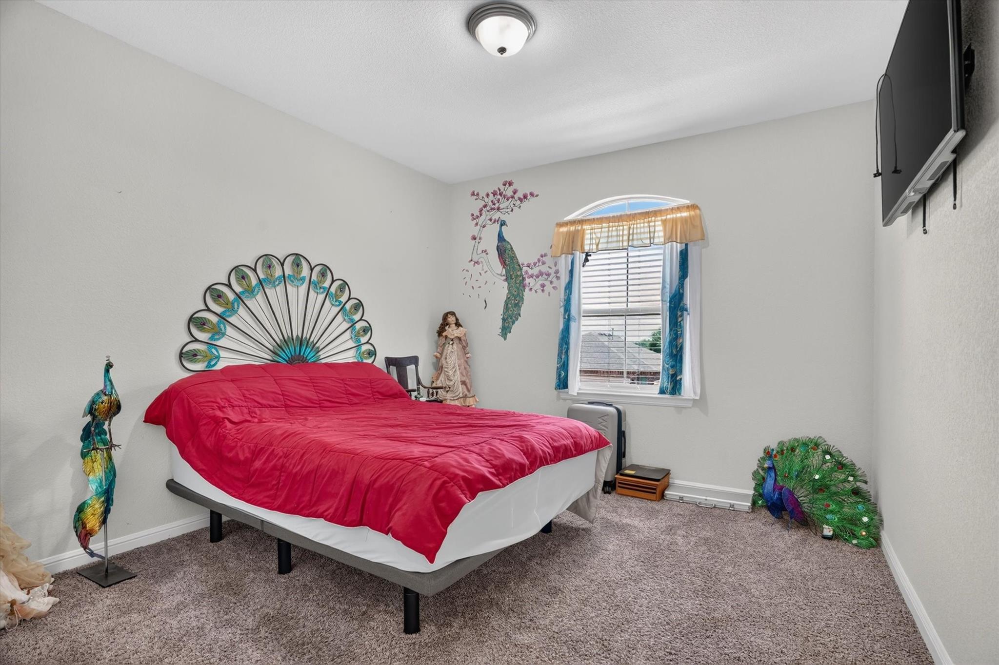 main property photo 17