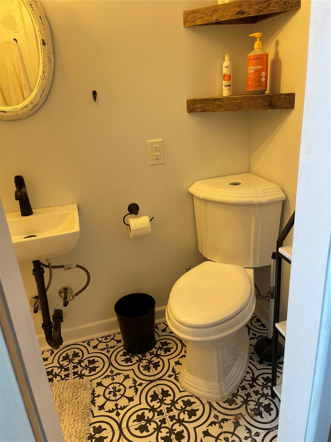 main property photo 25