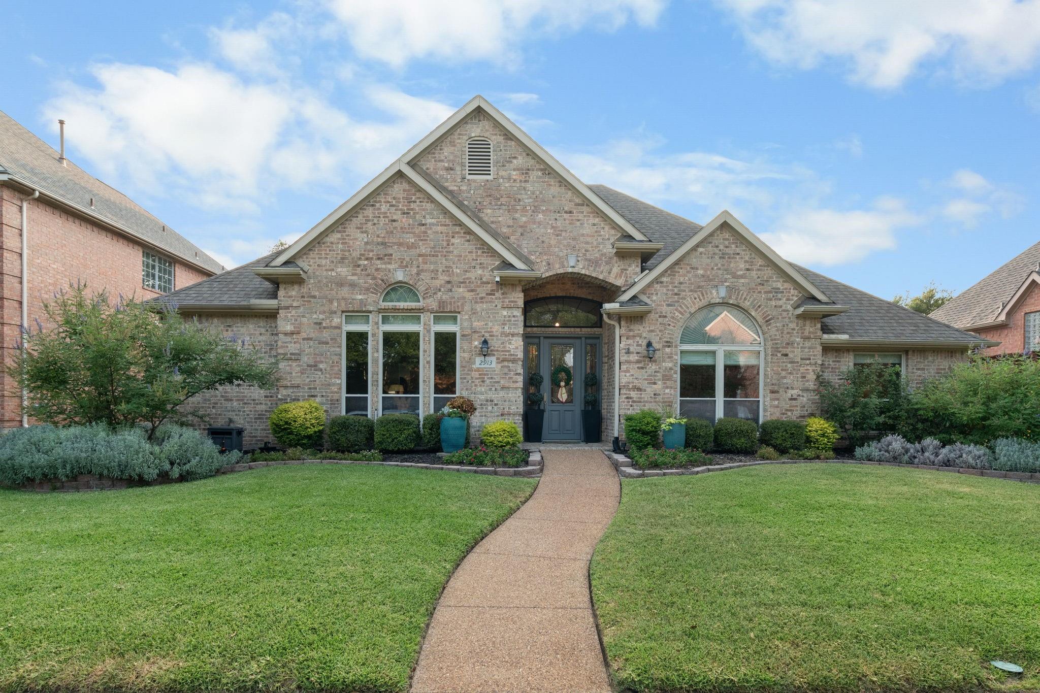 main property photo 24