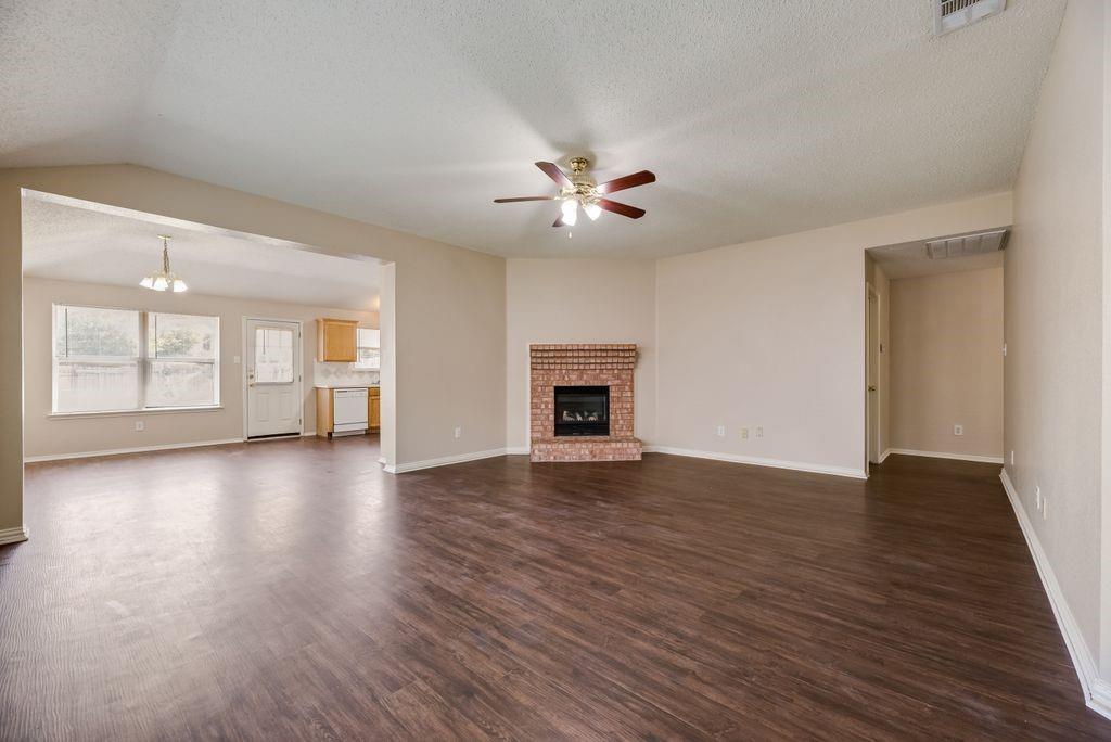 property viewer photo 2