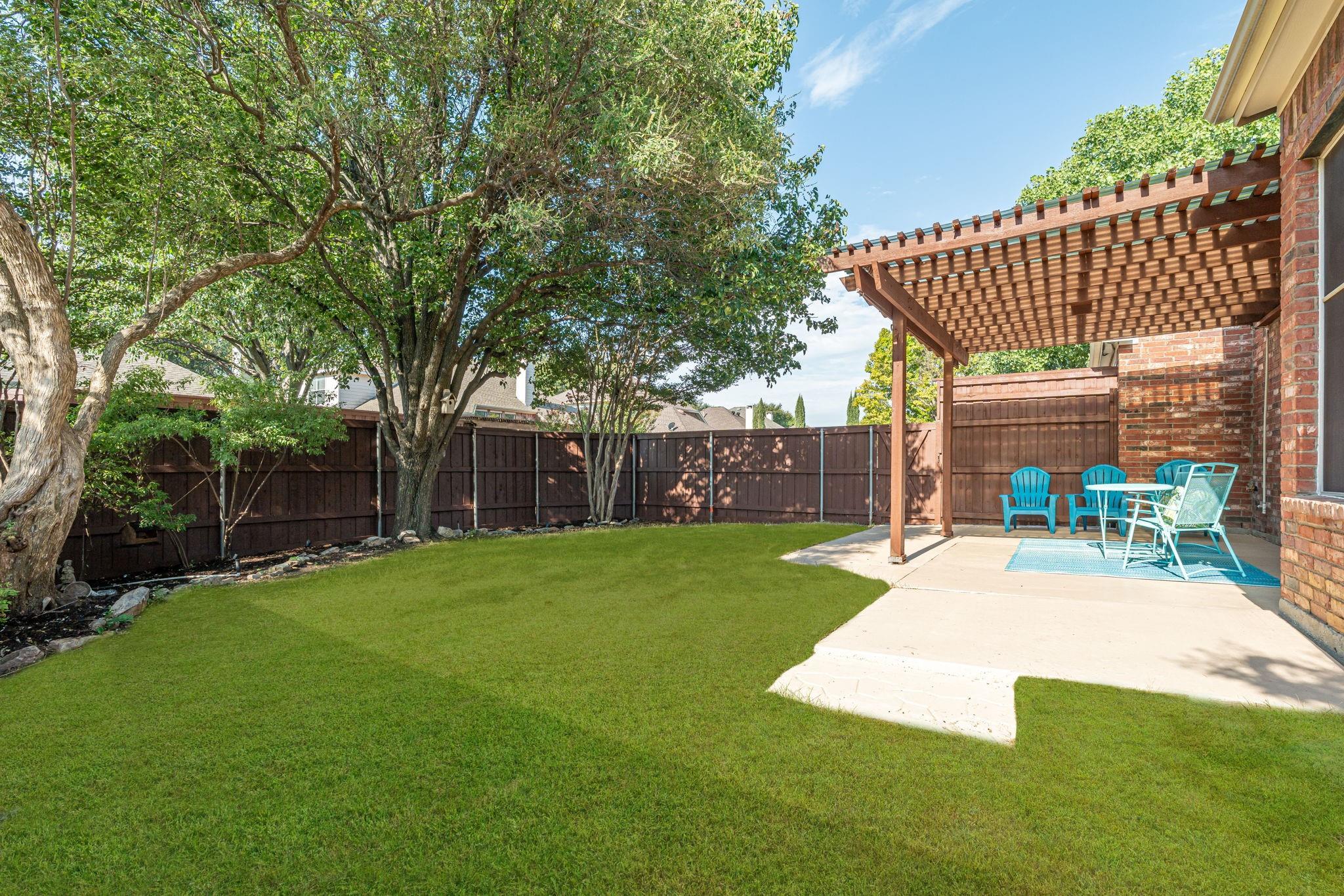 main property photo 30