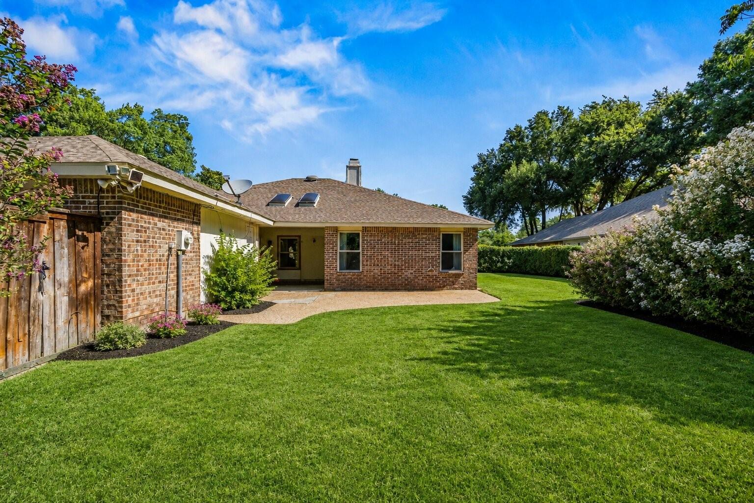 main property photo 21