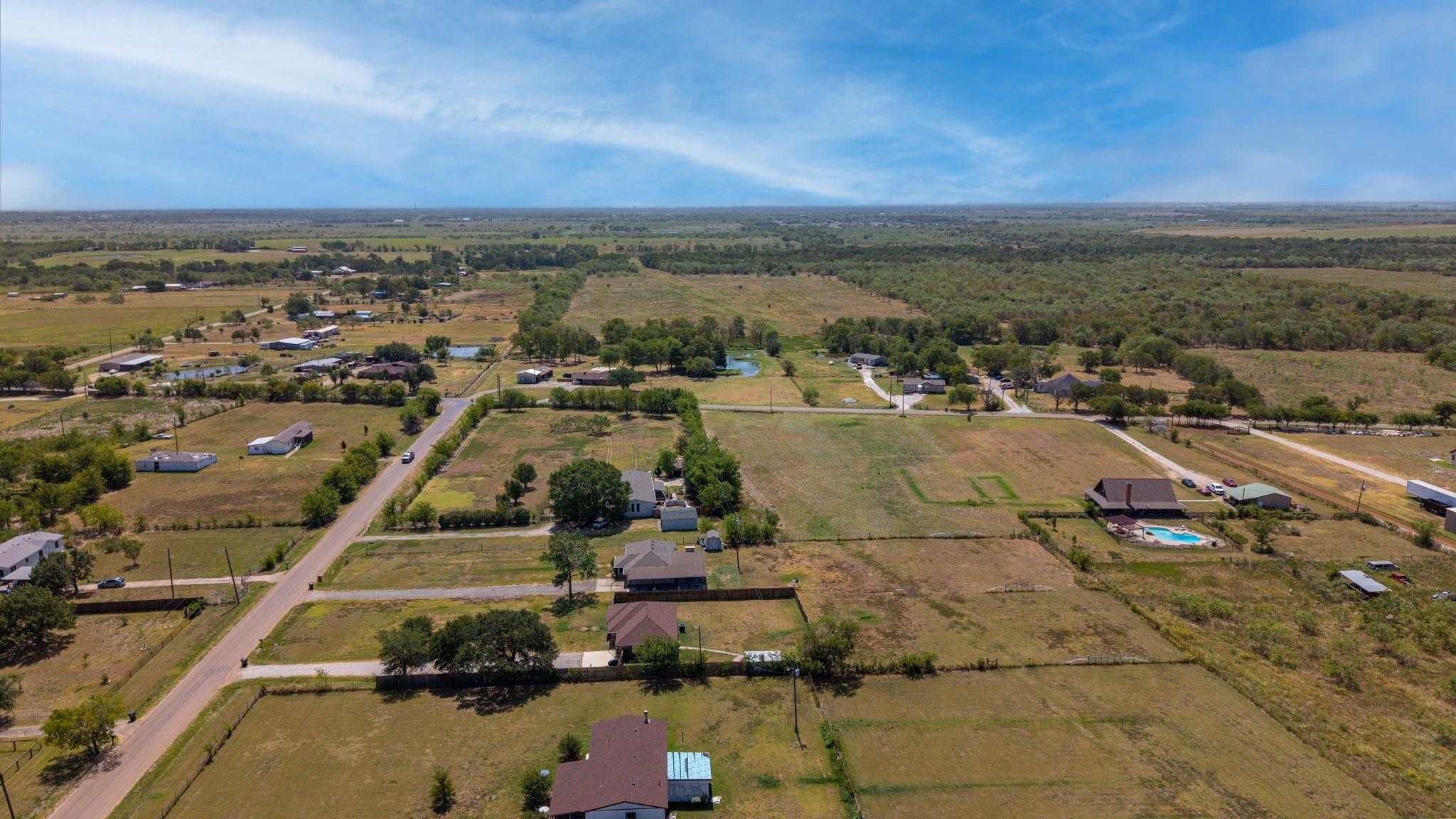 main property photo 29