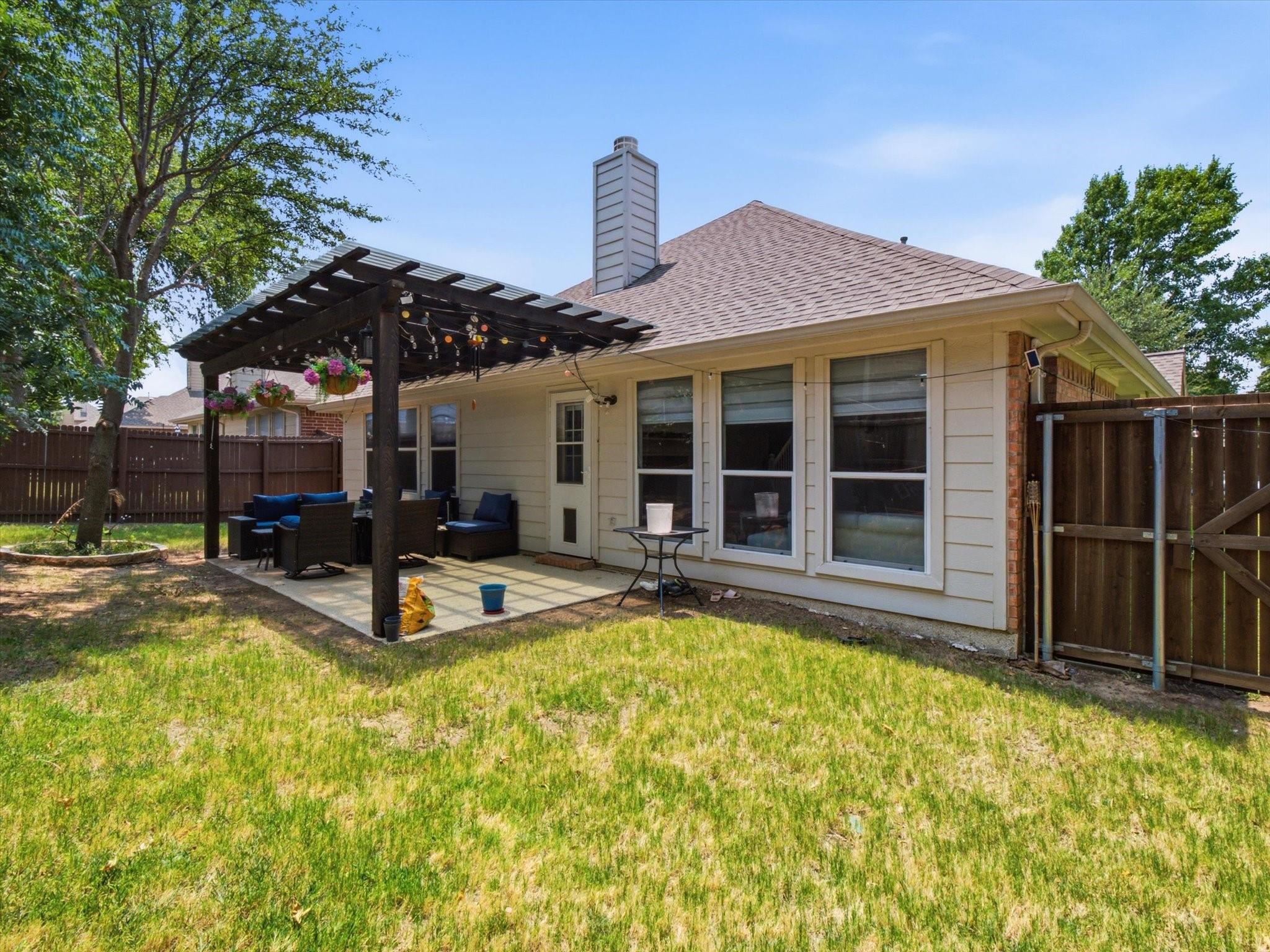 main property photo 25