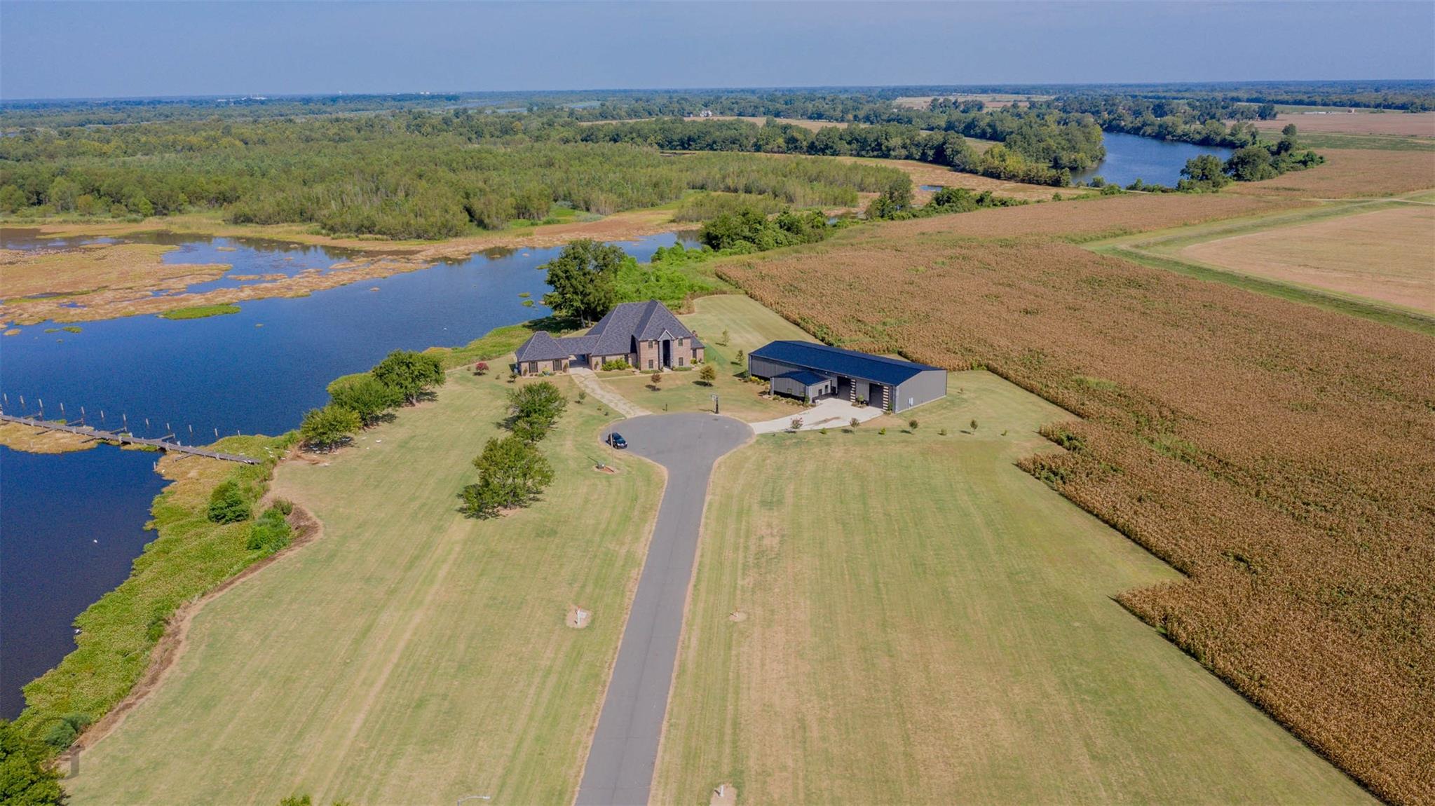 main property photo 15