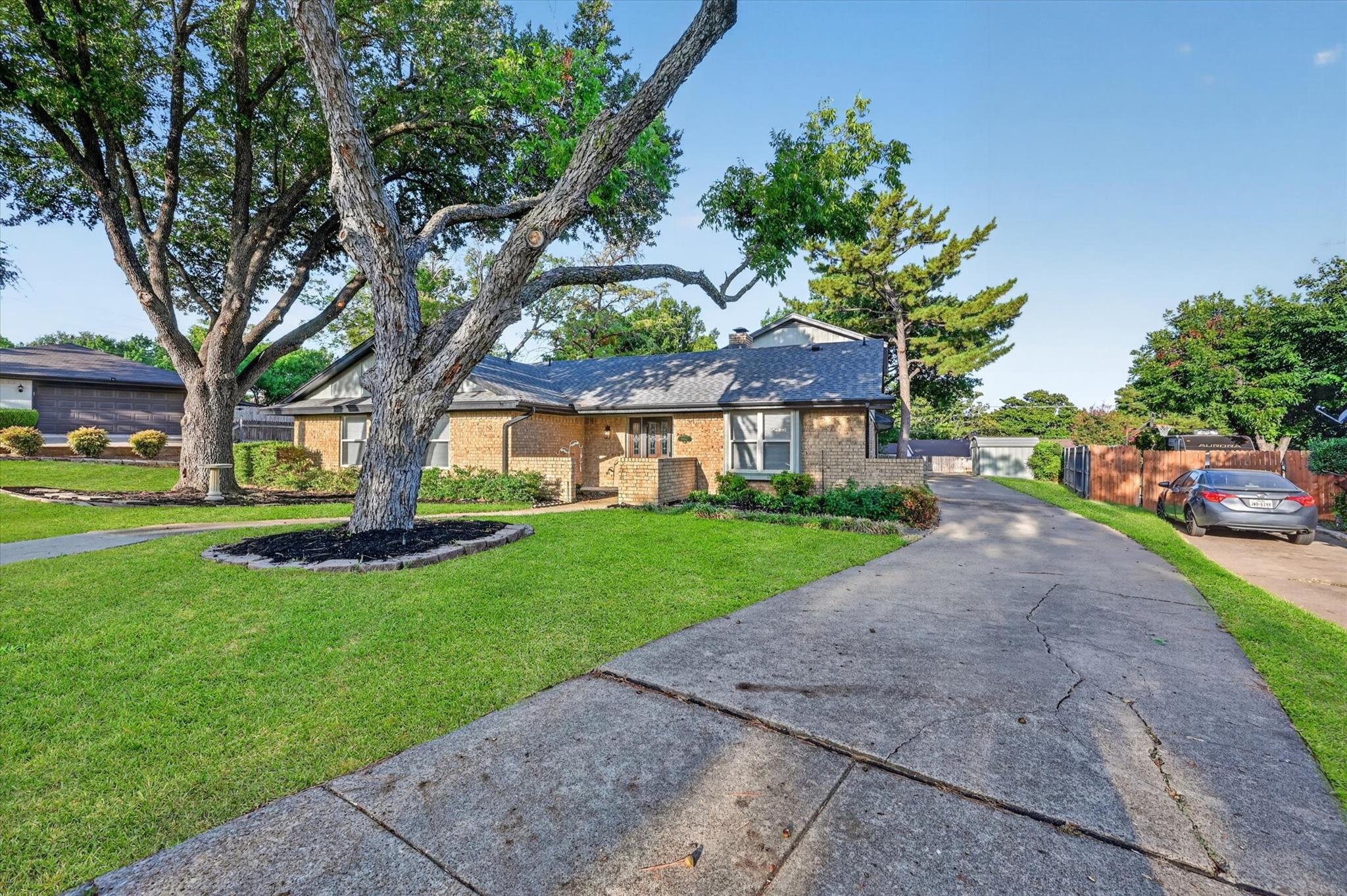 main property photo 31