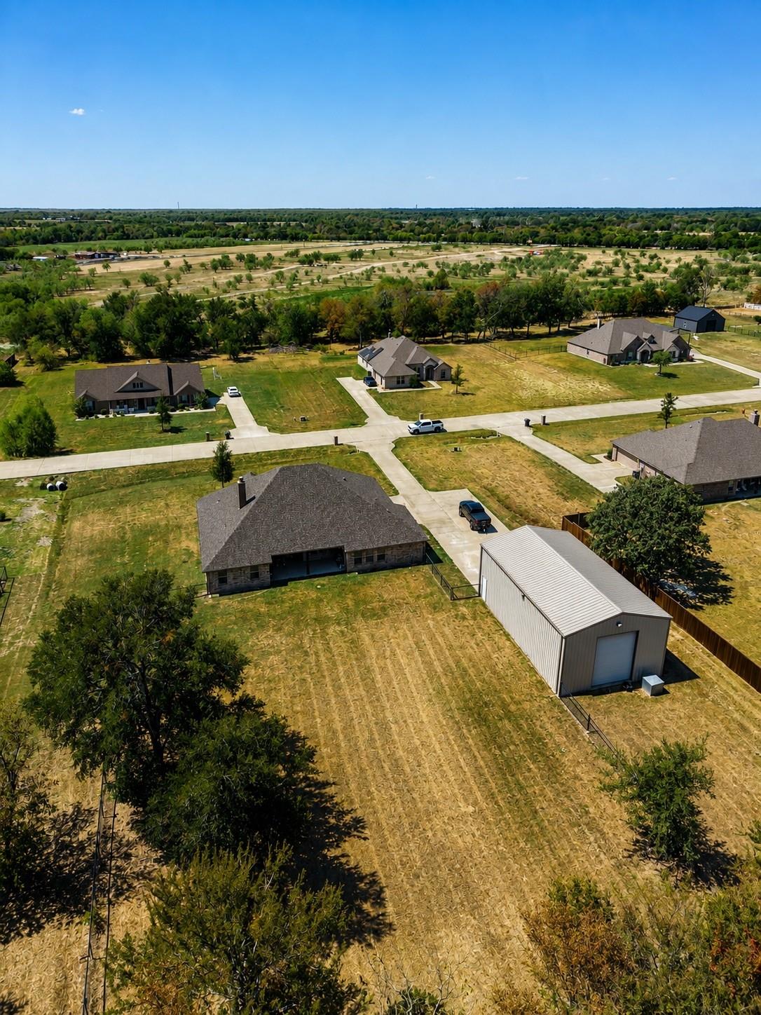 main property photo 31