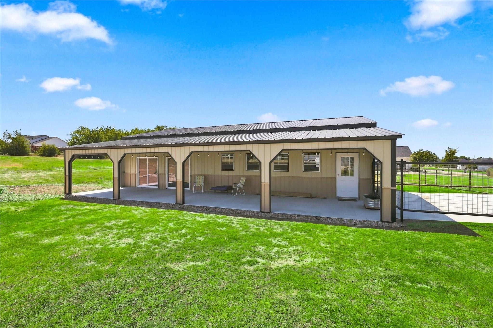 main property photo 34