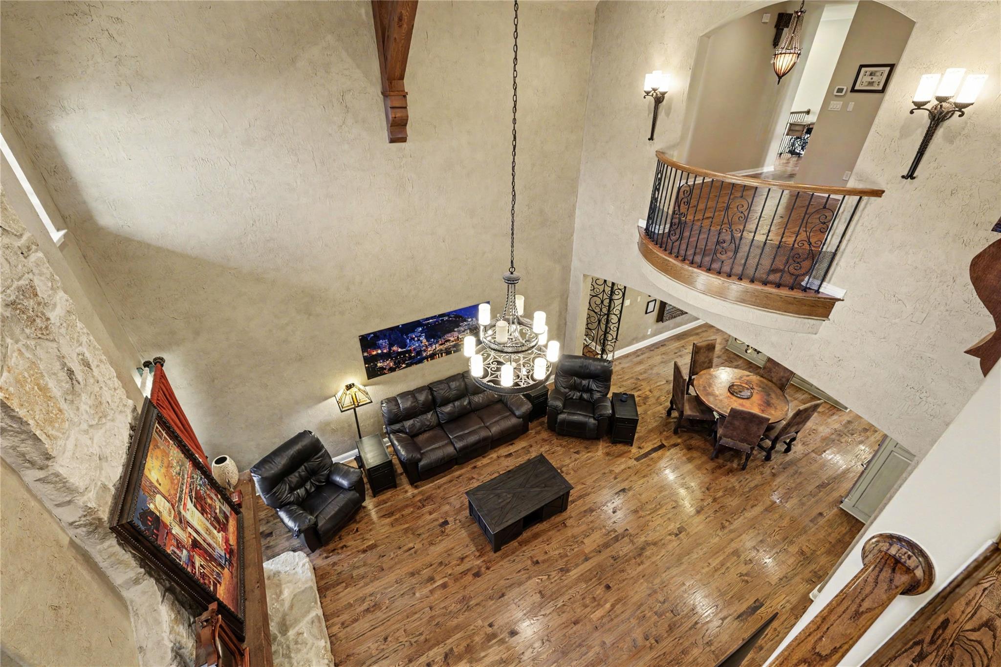 main property photo 12