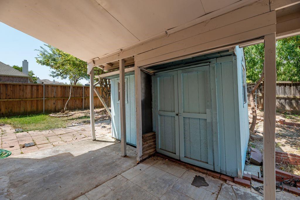 main property photo 35