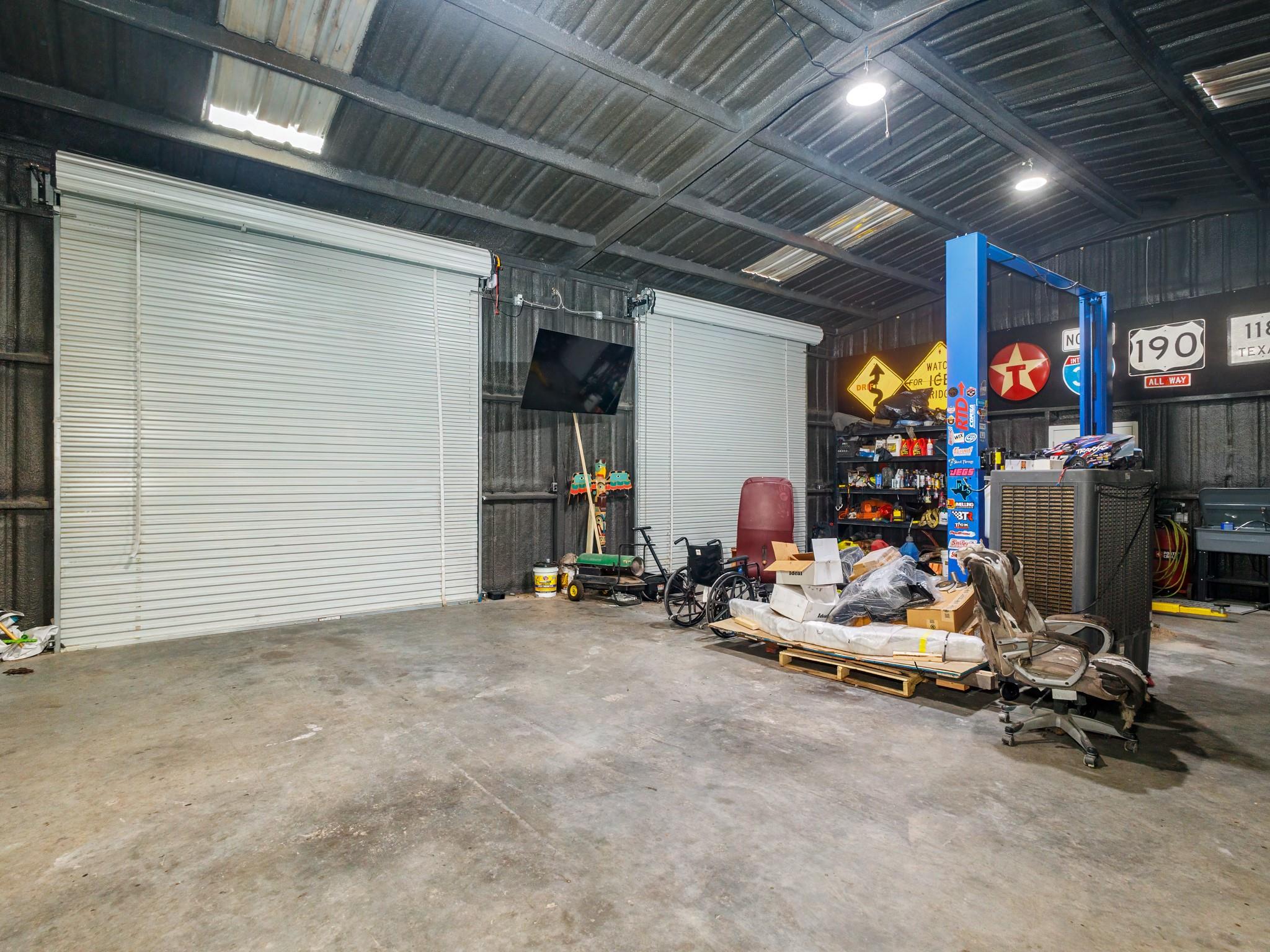 main property photo 5