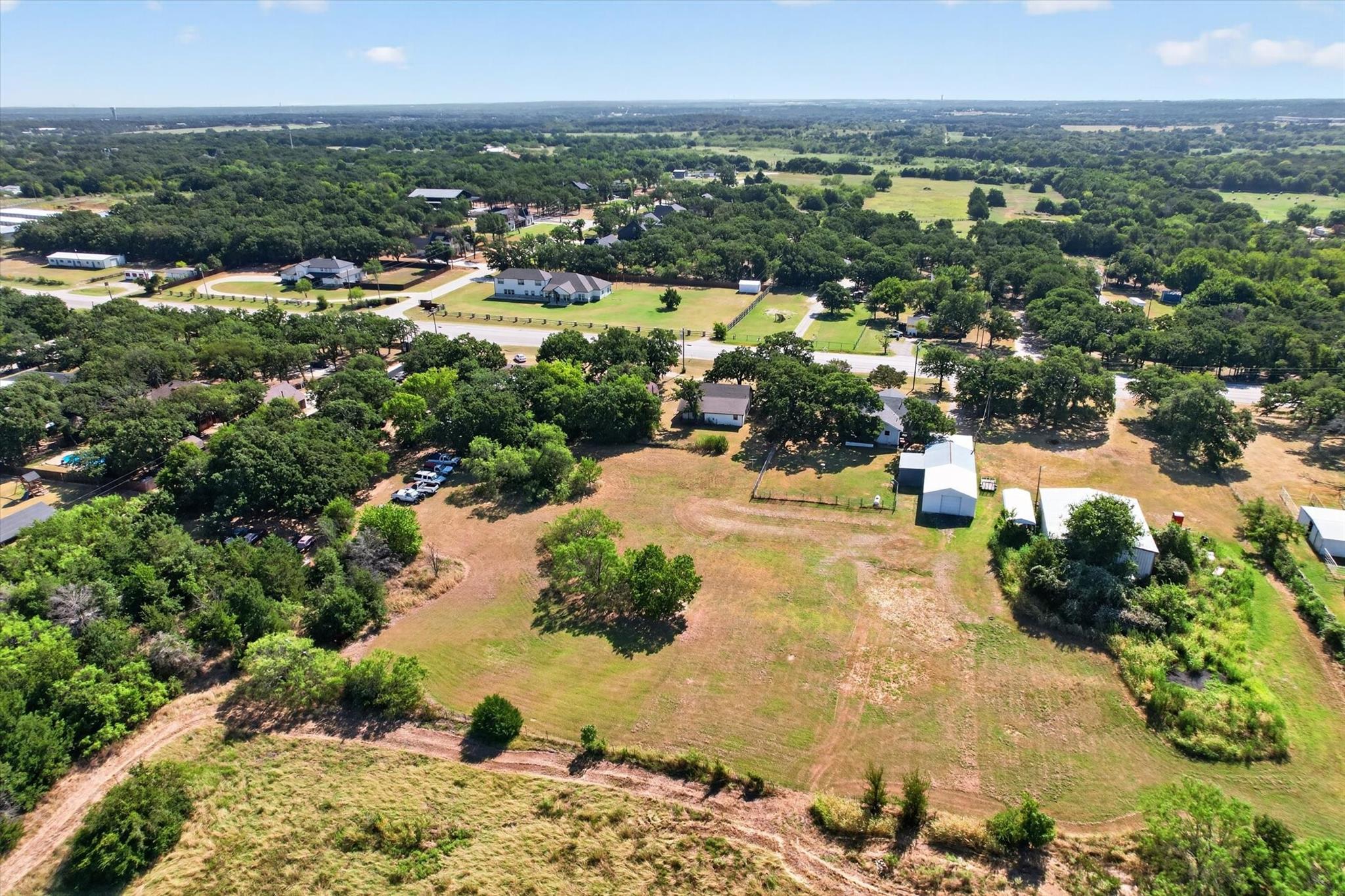 main property photo 11