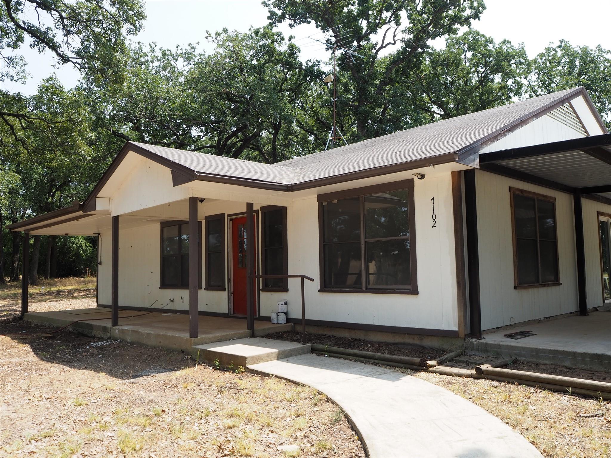 main property photo 23