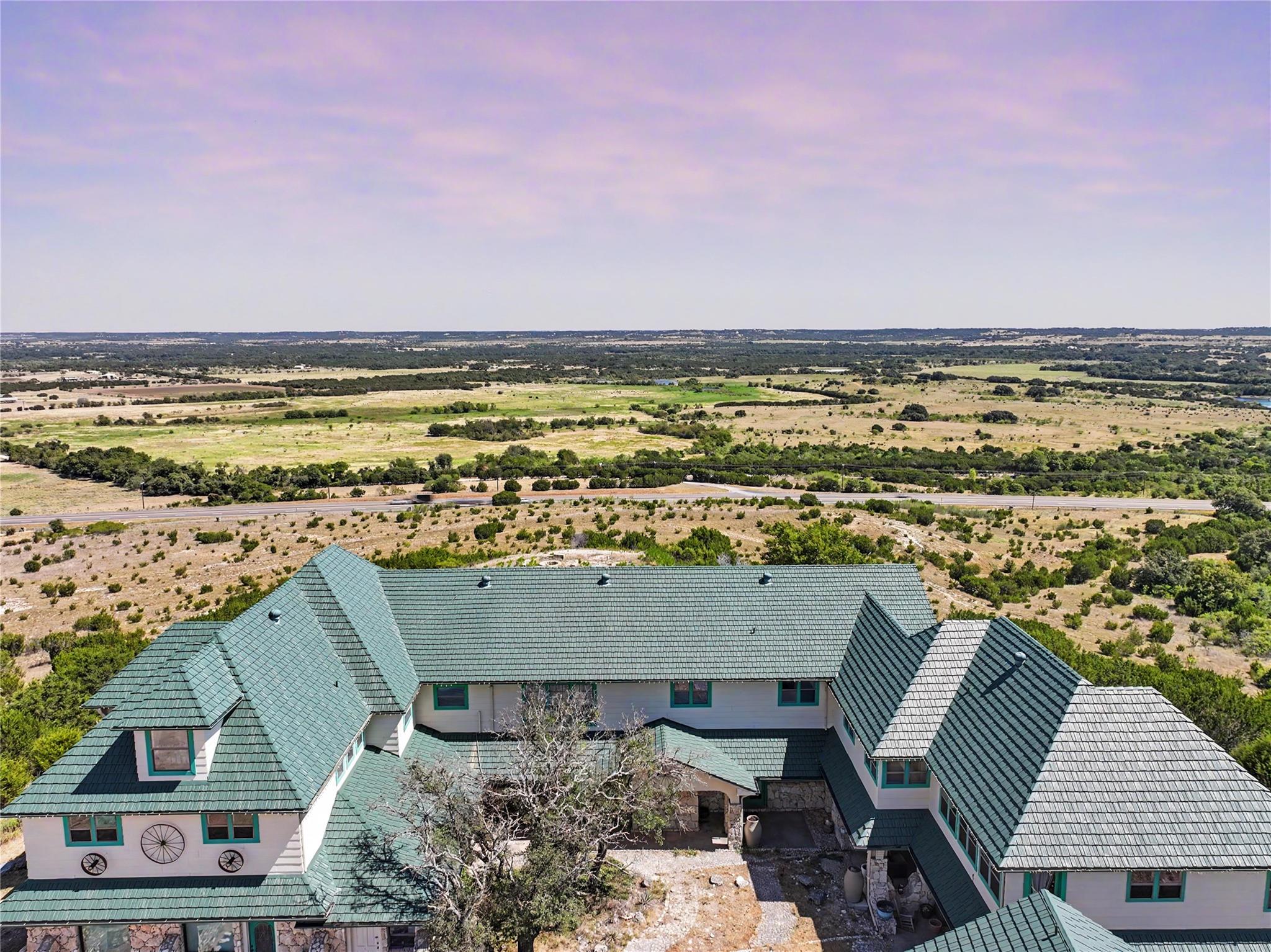 main property photo 19