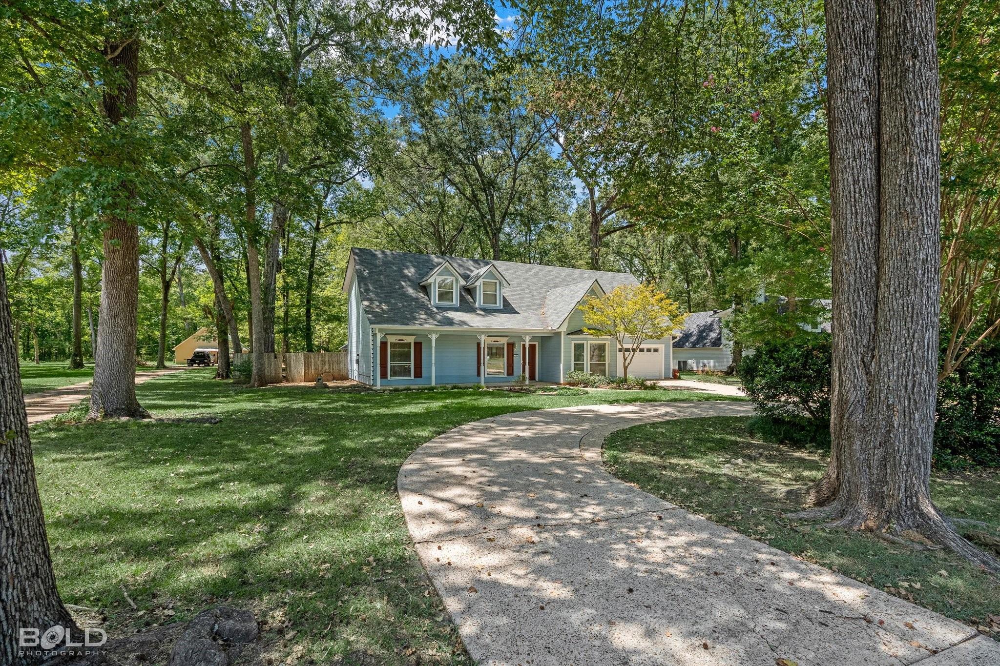 main property photo 38