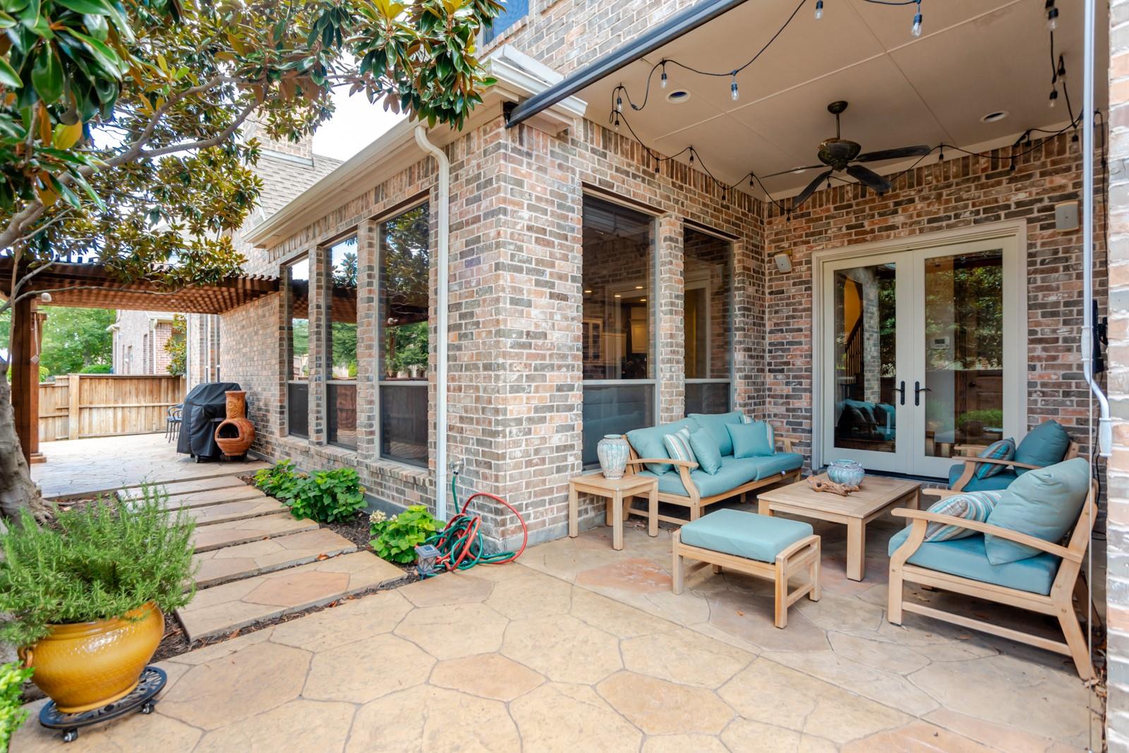 main property photo 30