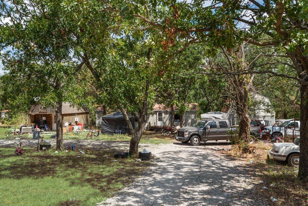 main property photo 13