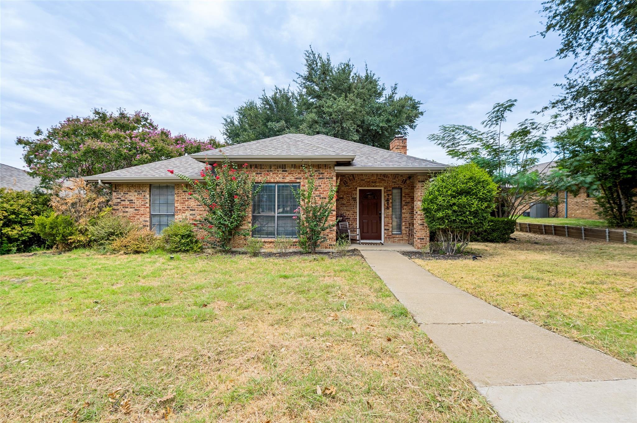 main property photo 26