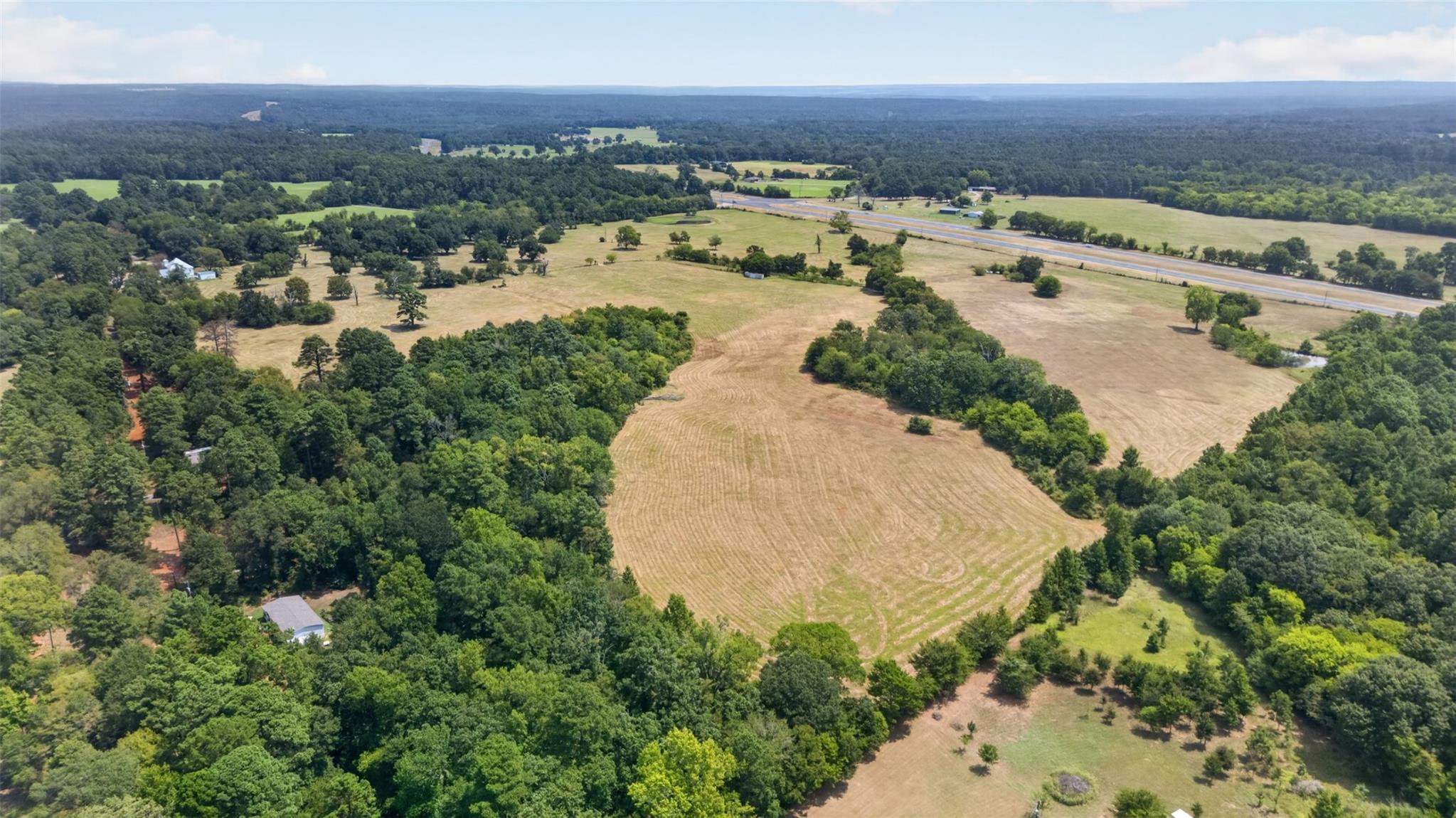 main property photo 0