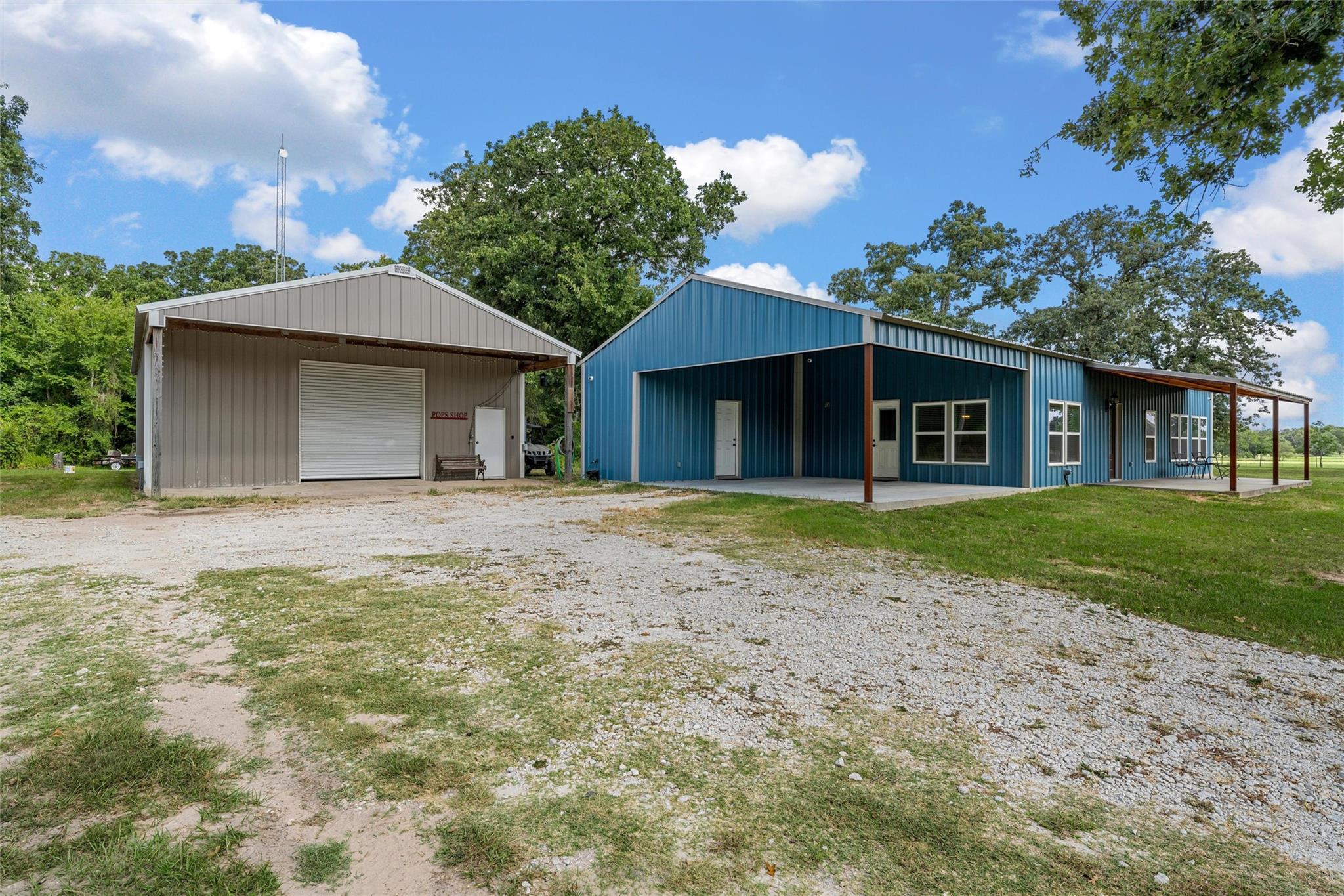 main property photo 32