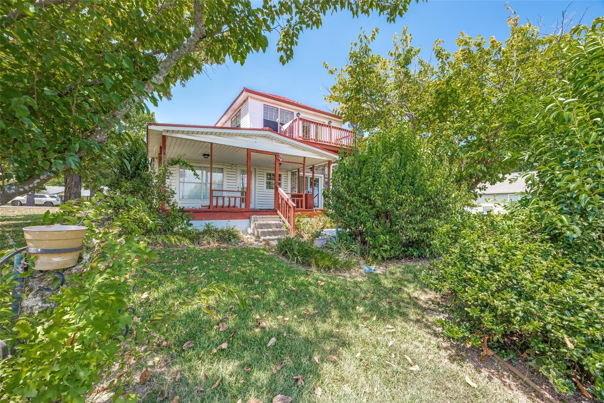 main property photo 20