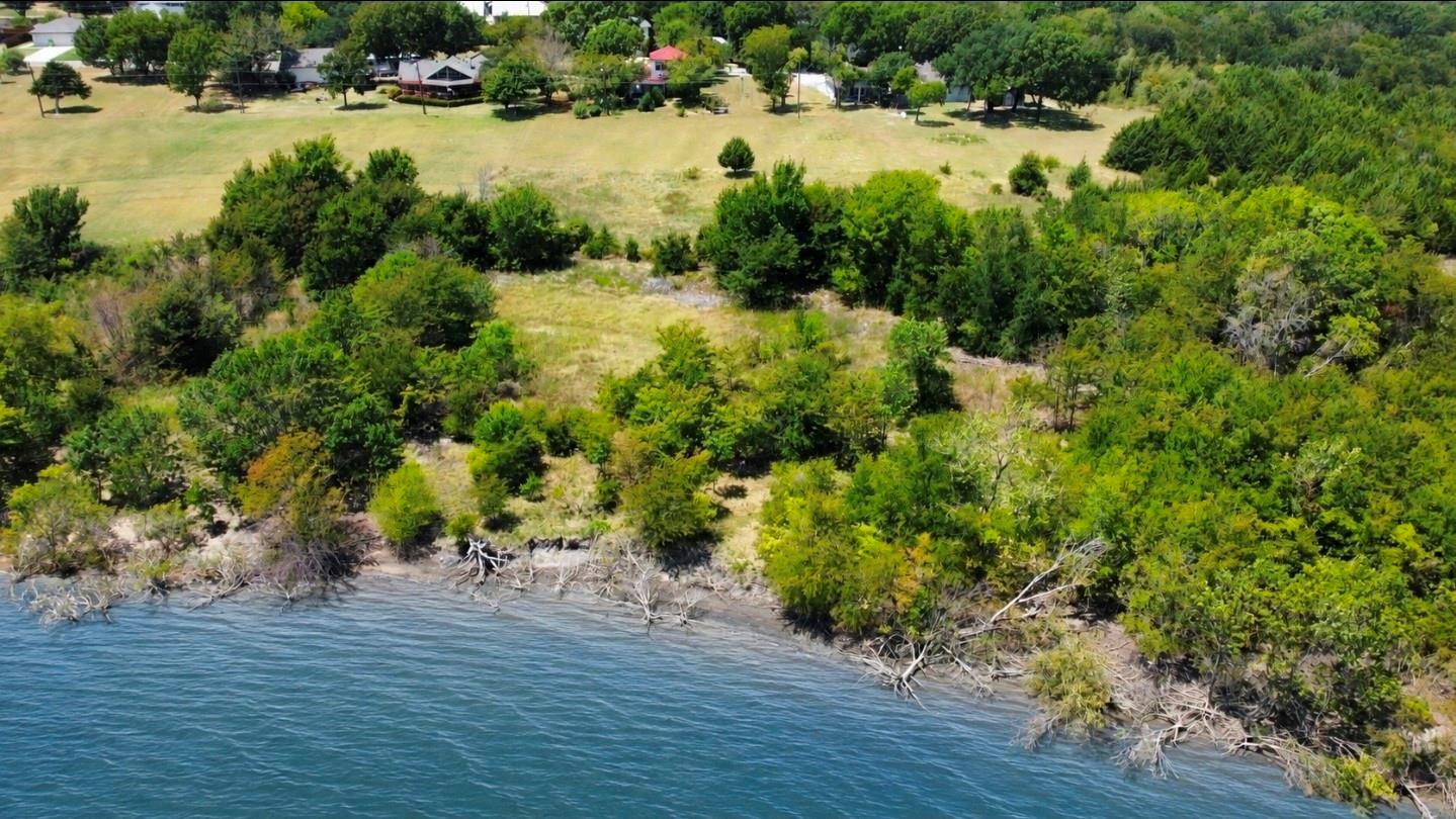 main property photo 28