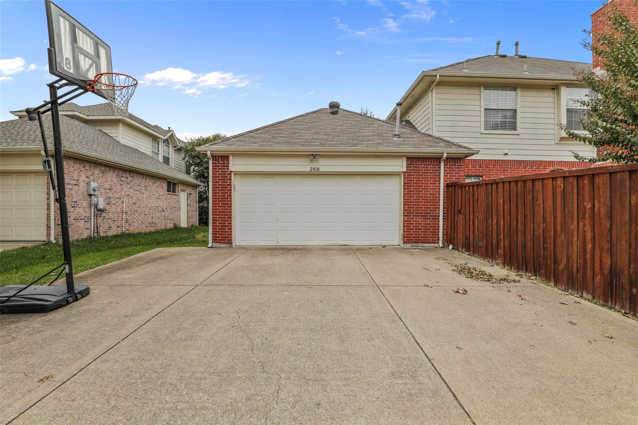 main property photo 5