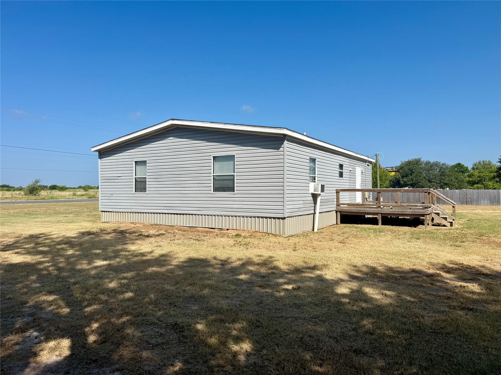 main property photo 34