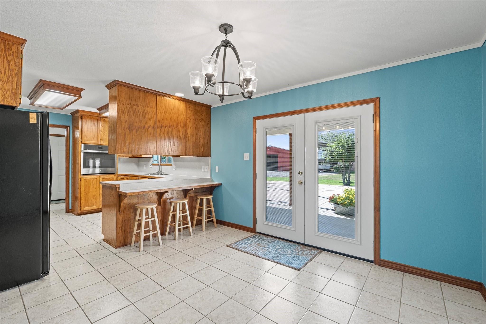 main property photo 11
