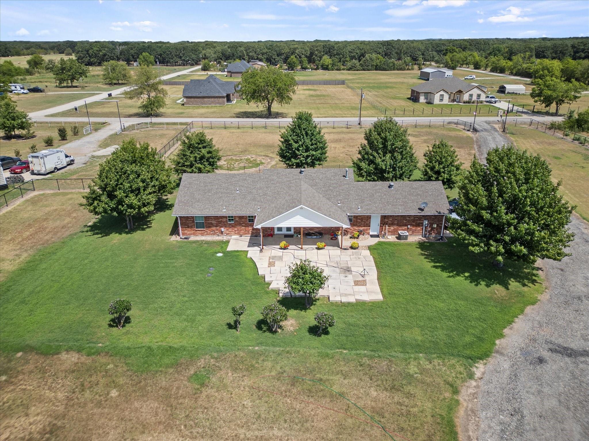 main property photo 34