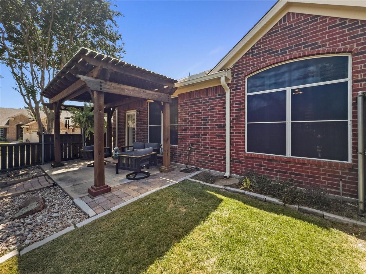 main property photo 26