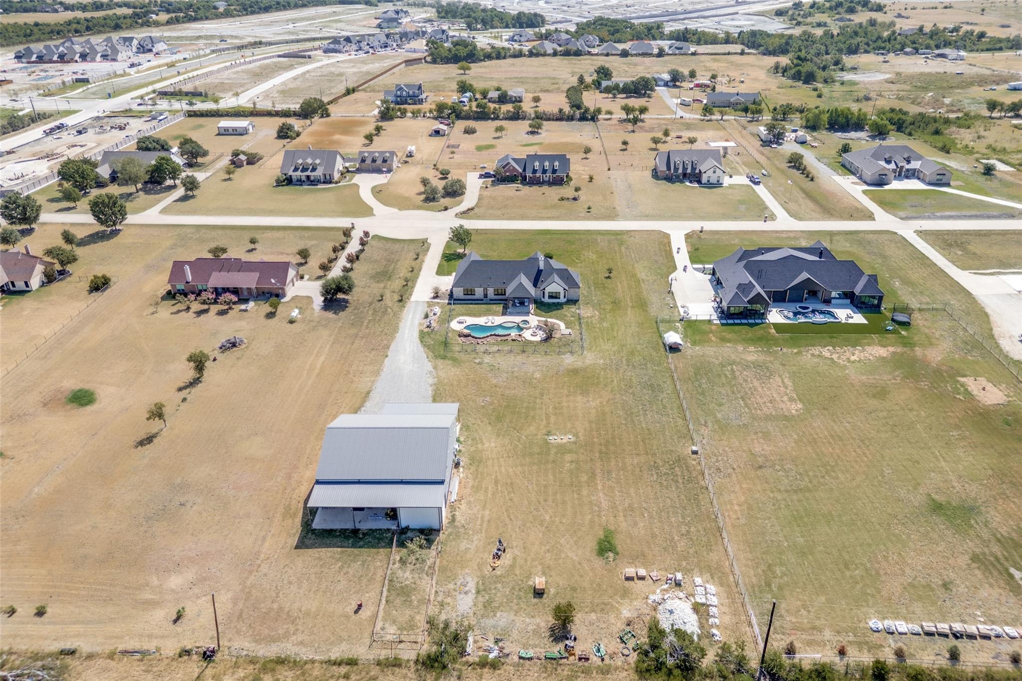 main property photo 3