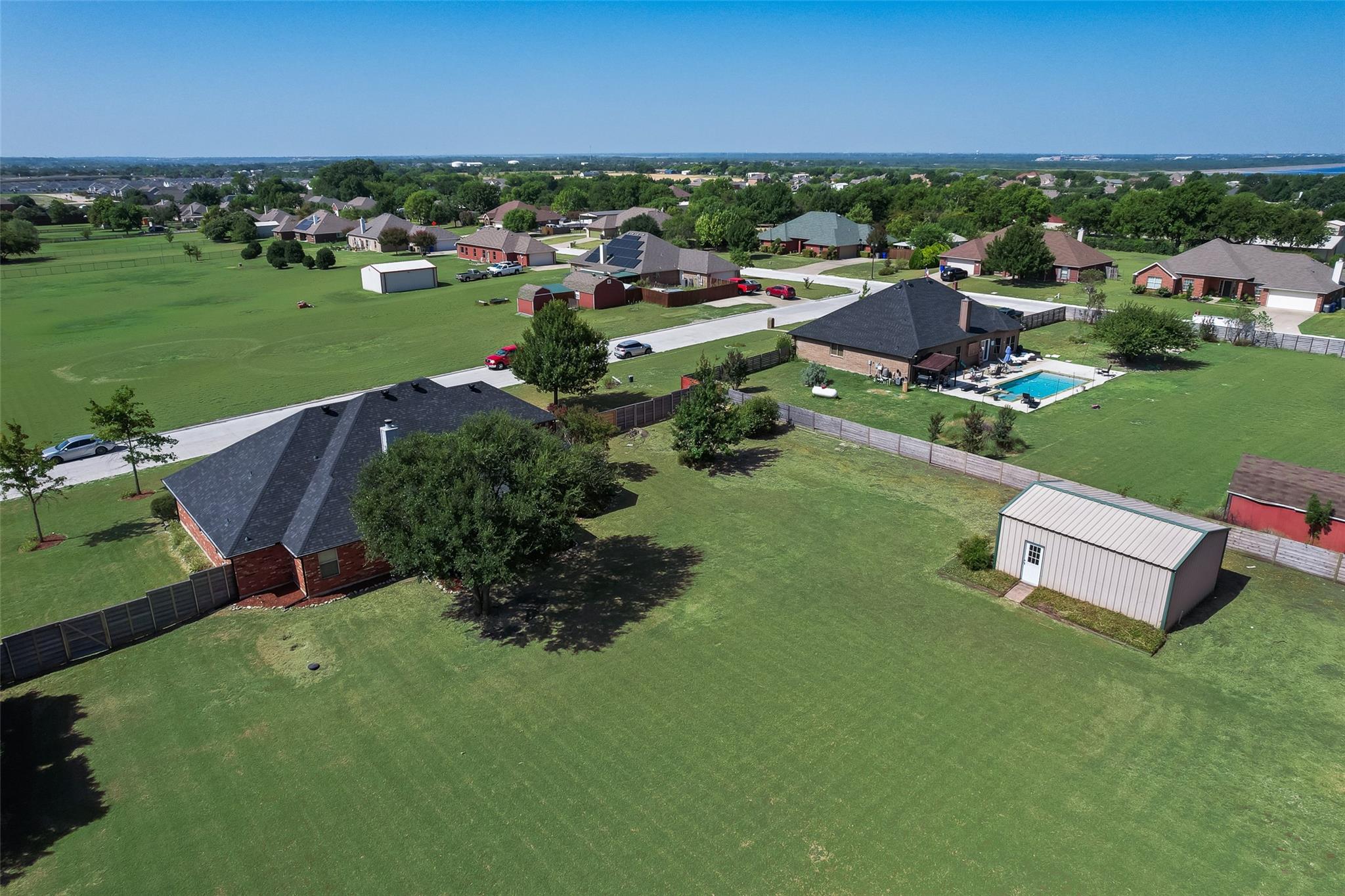 main property photo 38