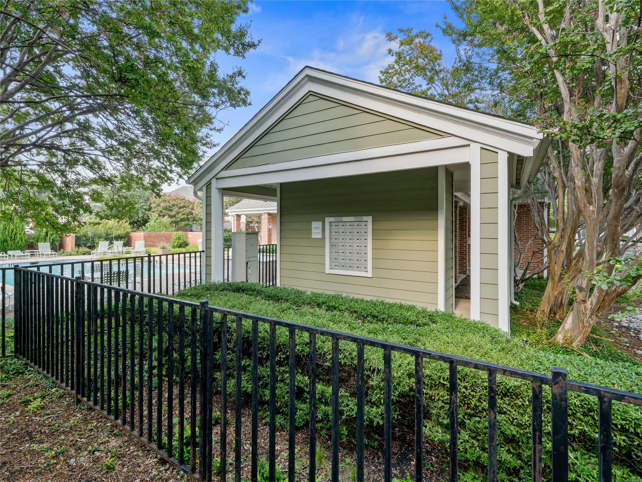 main property photo 19